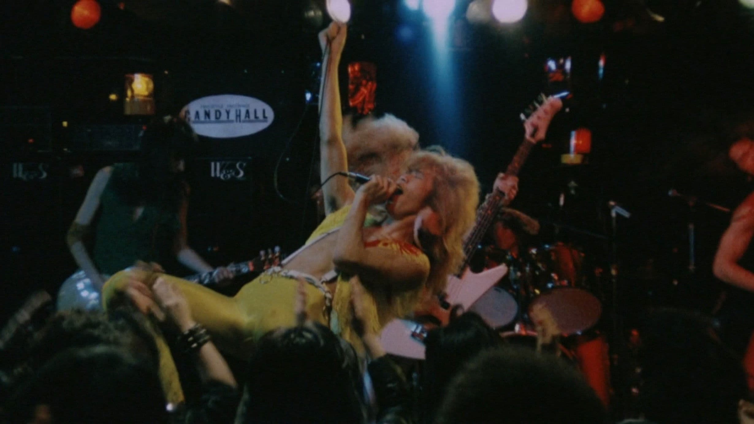 Poster backdrop for Majoran