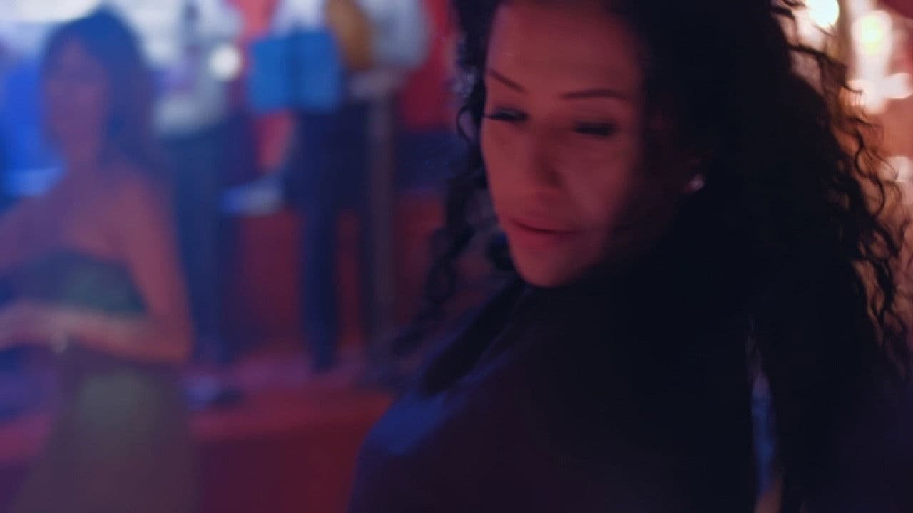 Poster backdrop for La Mami