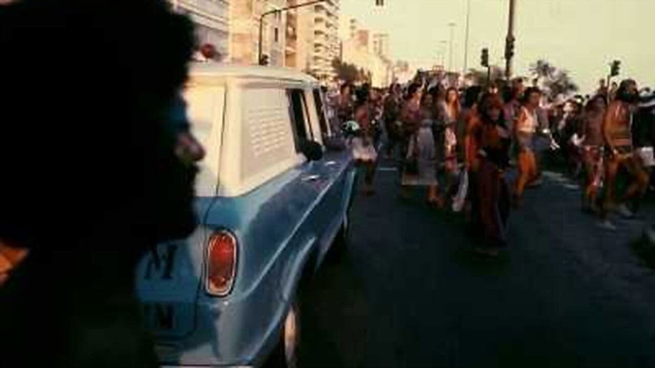 Poster backdrop for As Incríveis Artimanhas da Nuvem Cigana