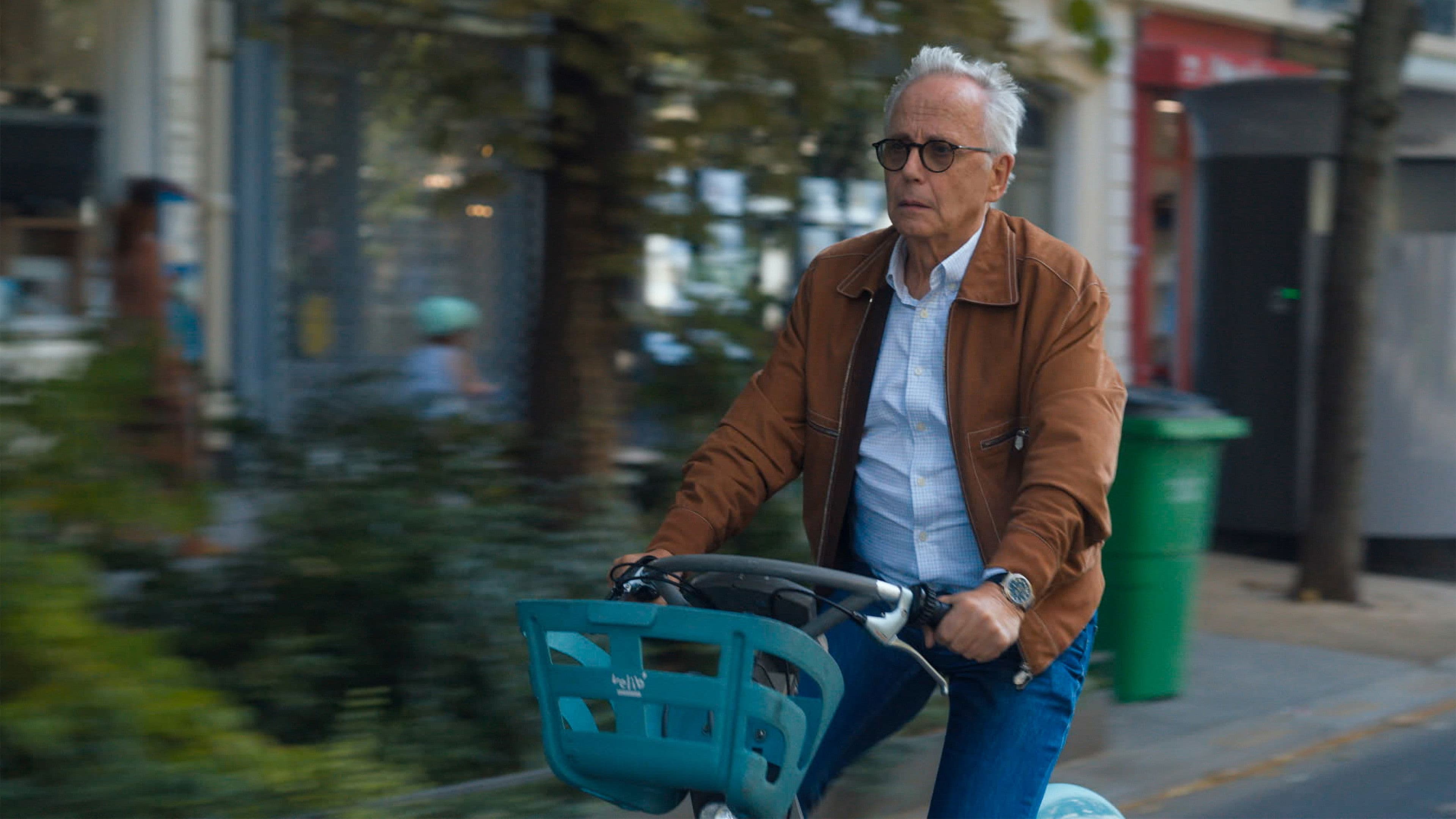 Poster backdrop for Hugo