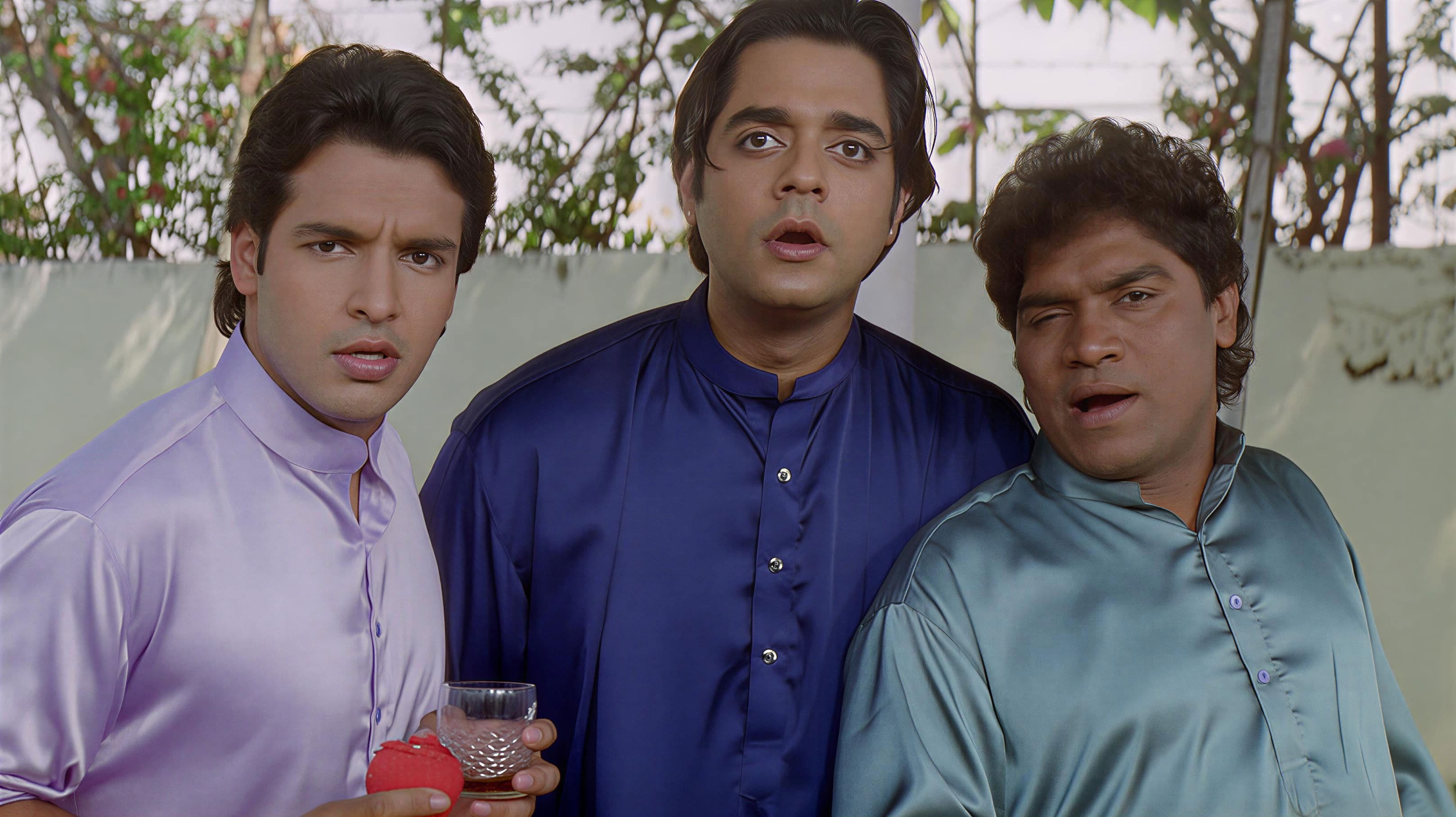 Poster backdrop for Aamdani Atthanni Kharcha Rupaiya