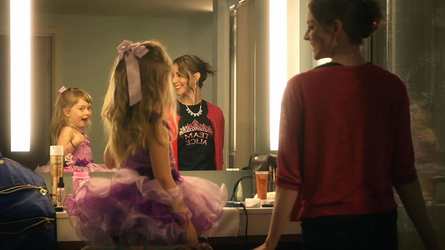 Poster backdrop for Blue-Eyed Blonde