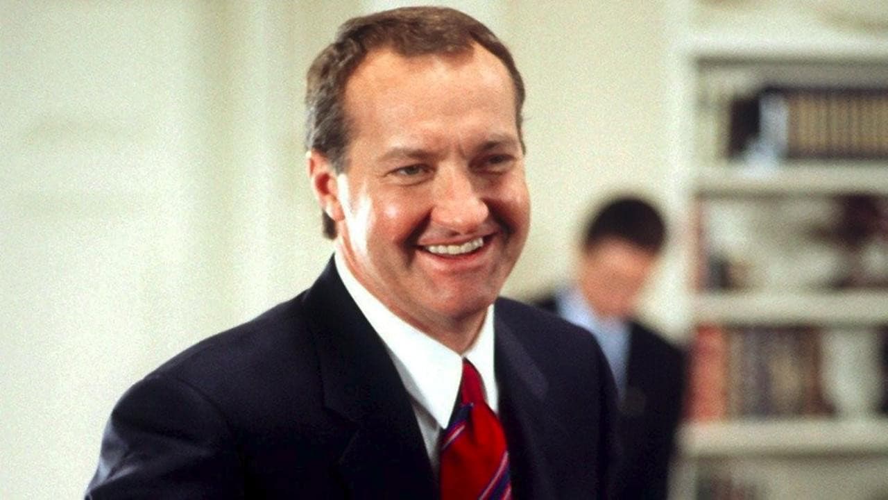 Poster backdrop for Mail to the Chief