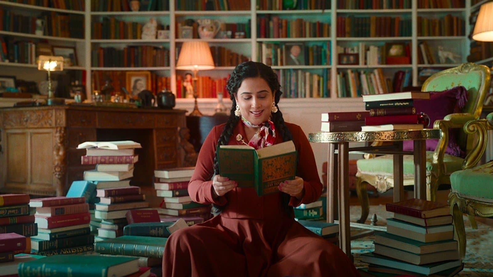 Poster backdrop for Shakuntala Devi