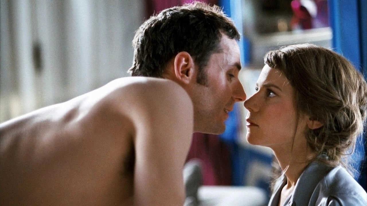 Poster backdrop for J'me sens pas belle