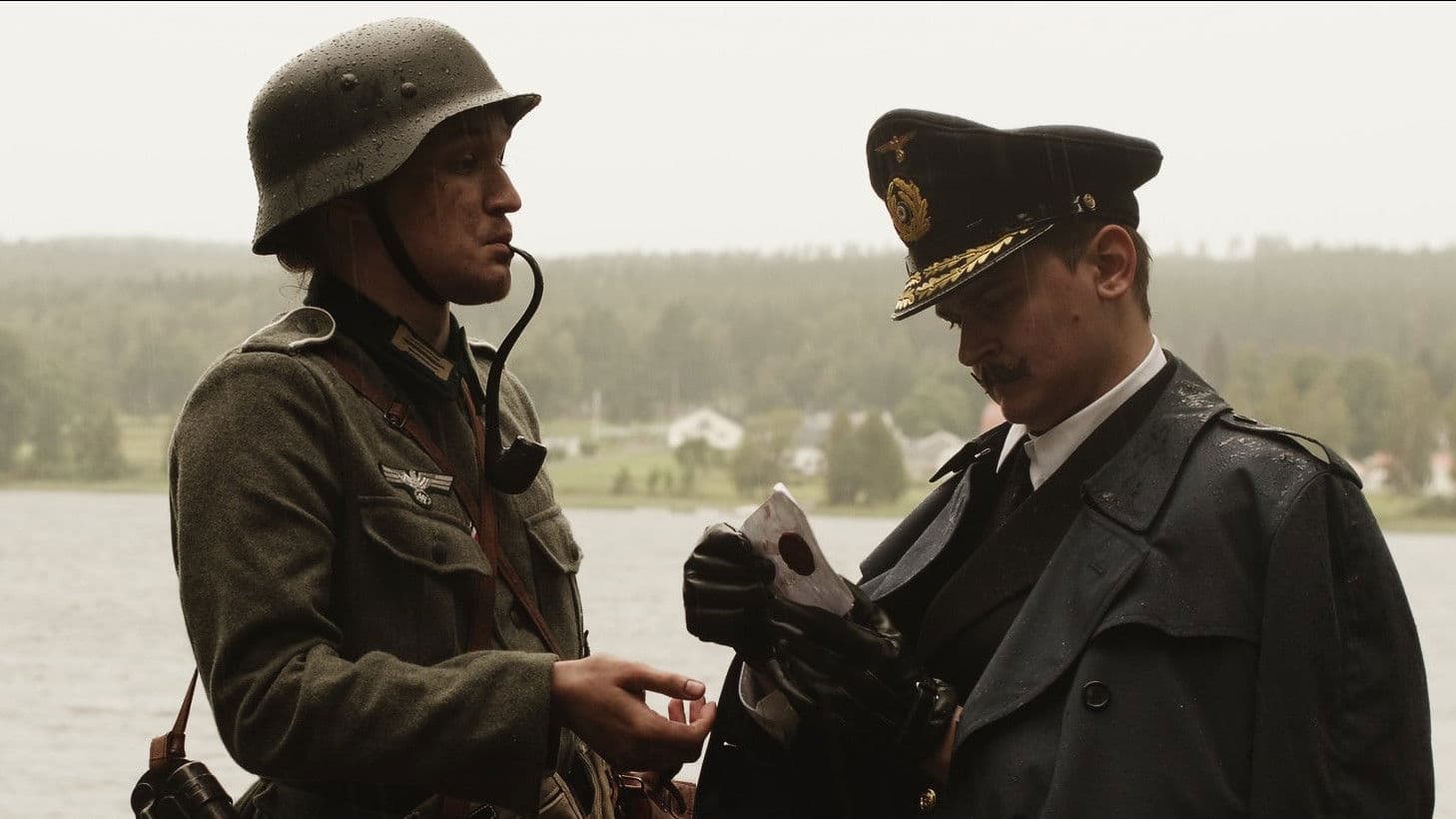 Poster backdrop for Bakom varje man