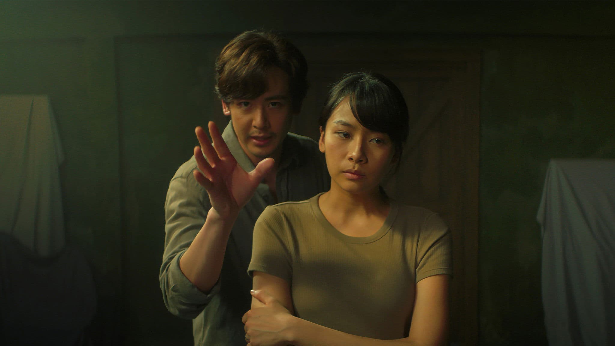 Poster backdrop for Cracked