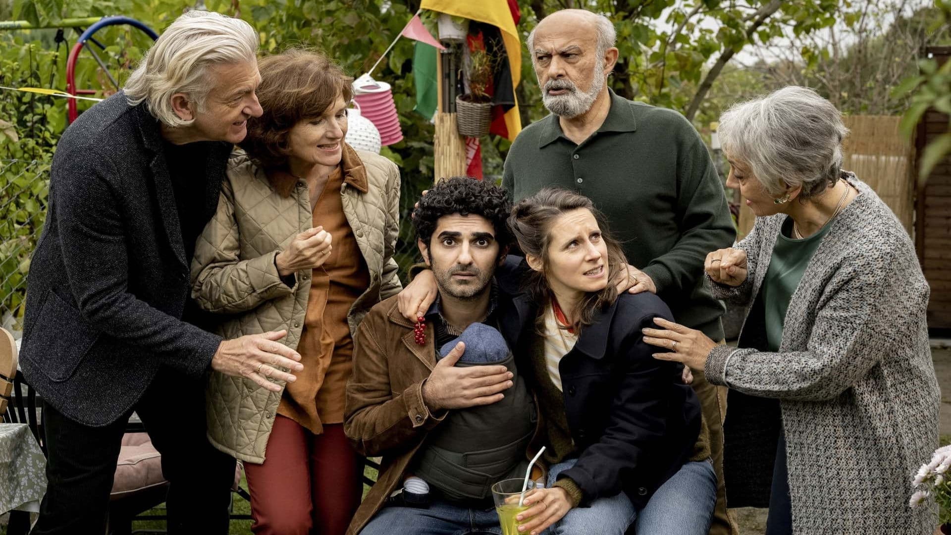 Poster backdrop for Familie ist ein Fest - Taufalarm