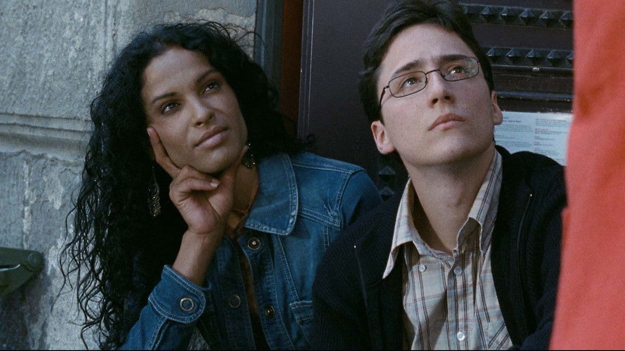 Poster backdrop for Tutto torna