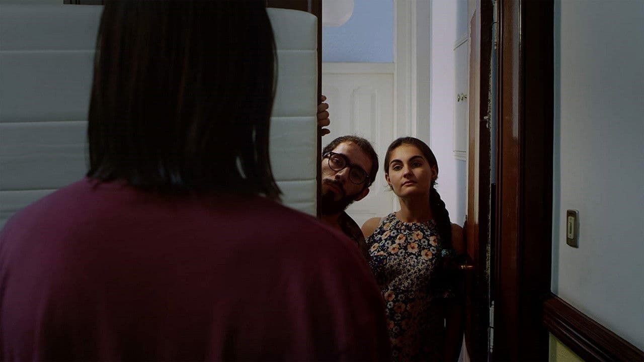 Poster backdrop for Amor, Avenidas Novas