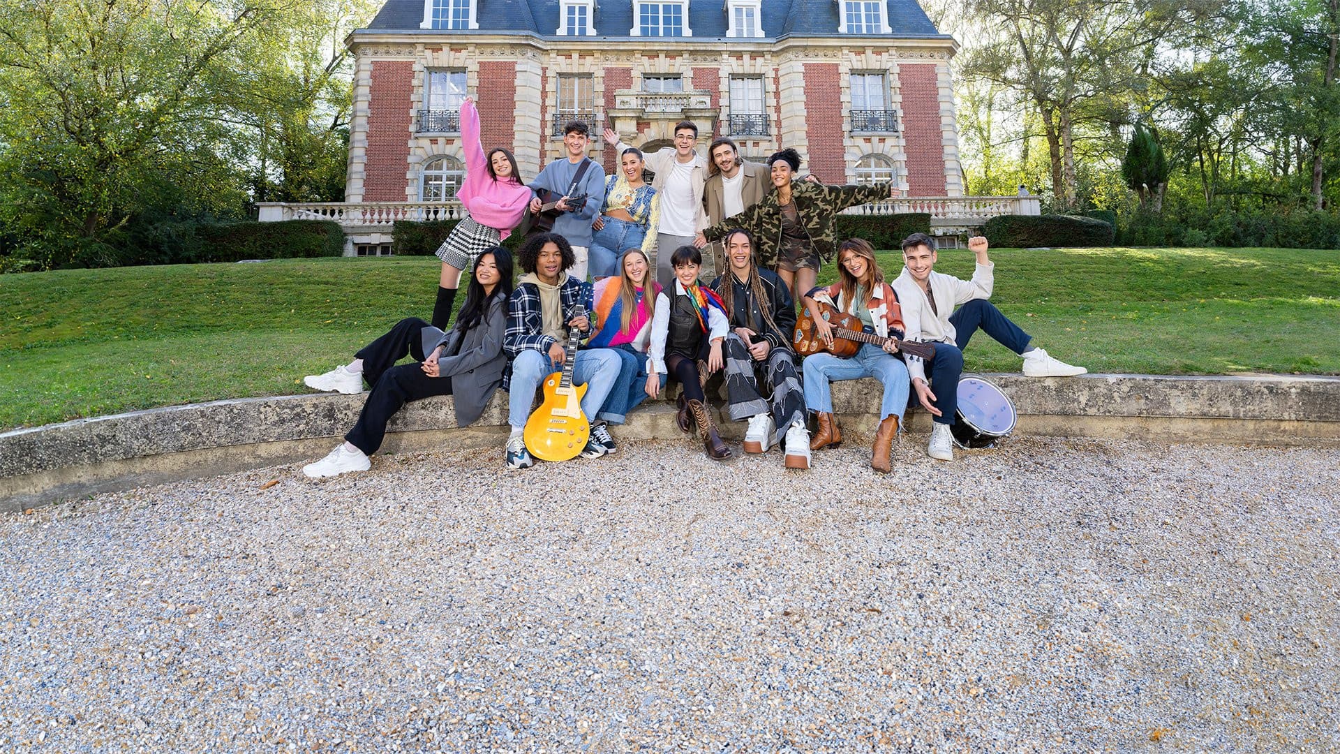 Poster backdrop for Star Academy : après la vie de château