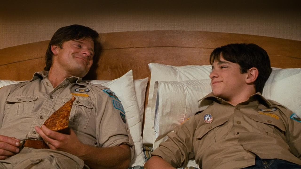 Poster backdrop for Diary of a Wimpy Kid: Dog Days