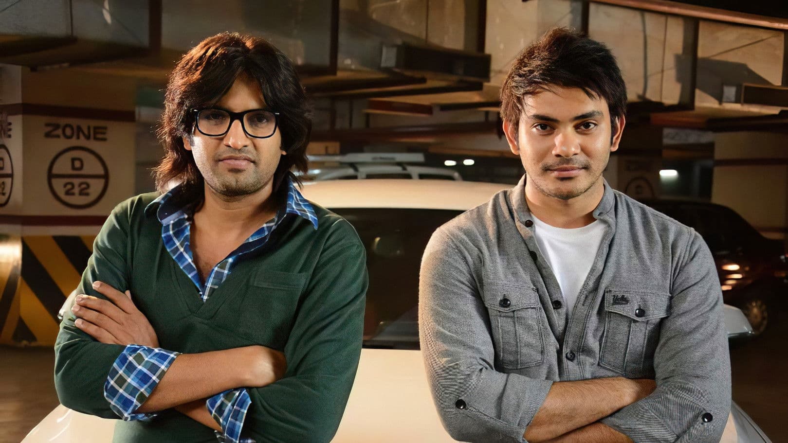 Poster backdrop for Vaaliba Raja