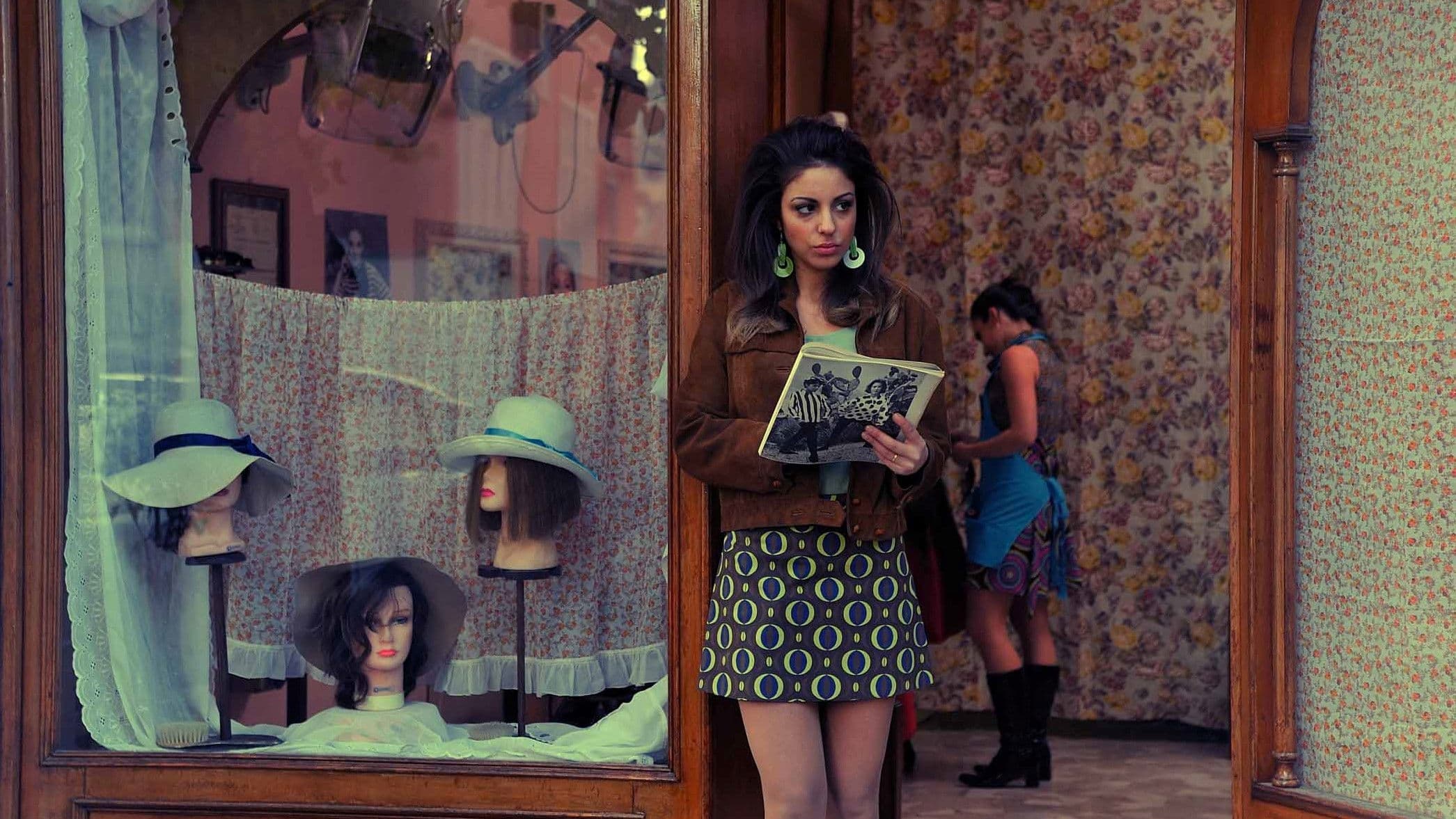 Poster backdrop for Una DiecimilaLire