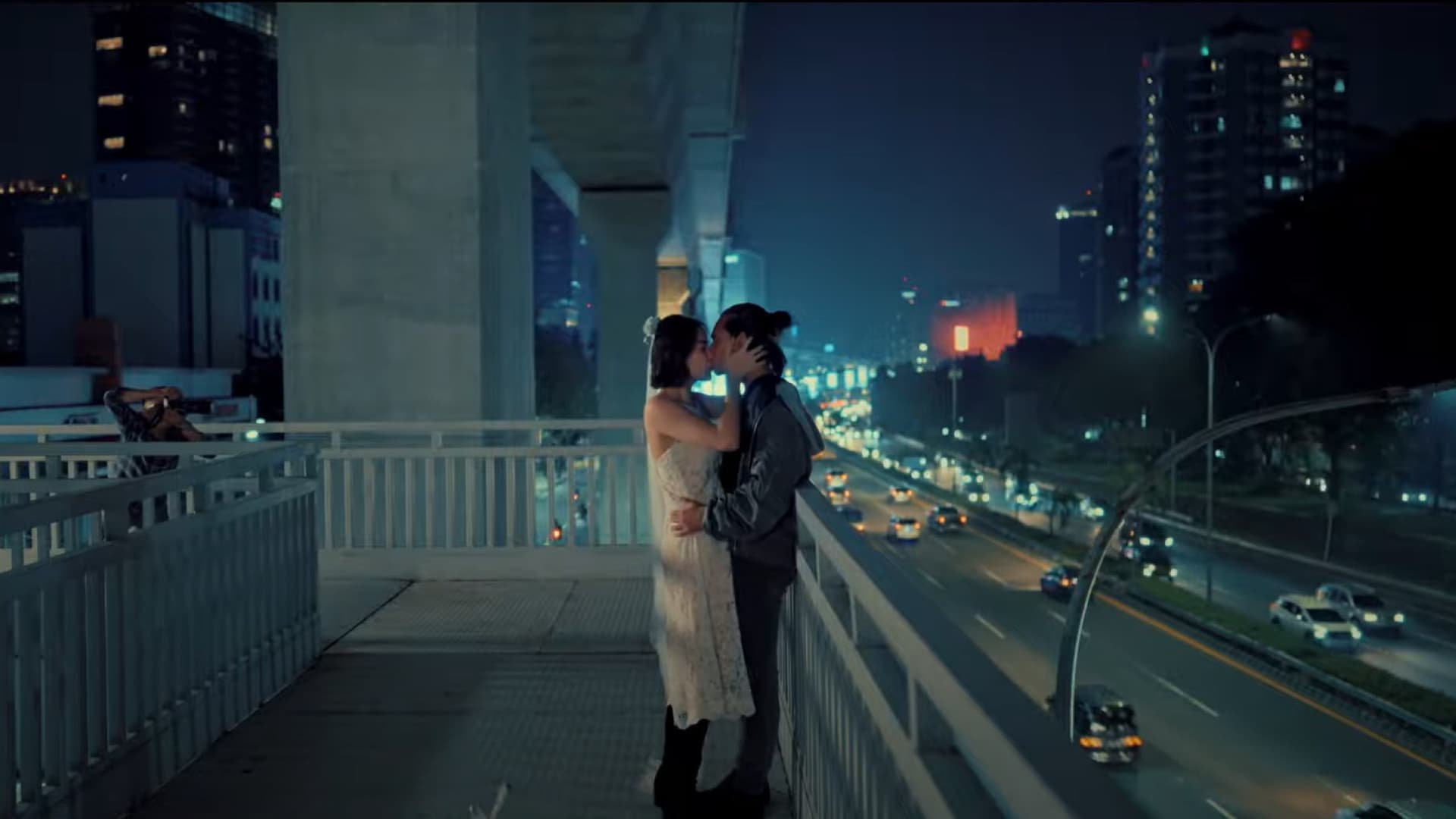 Poster backdrop for Senzano Savana