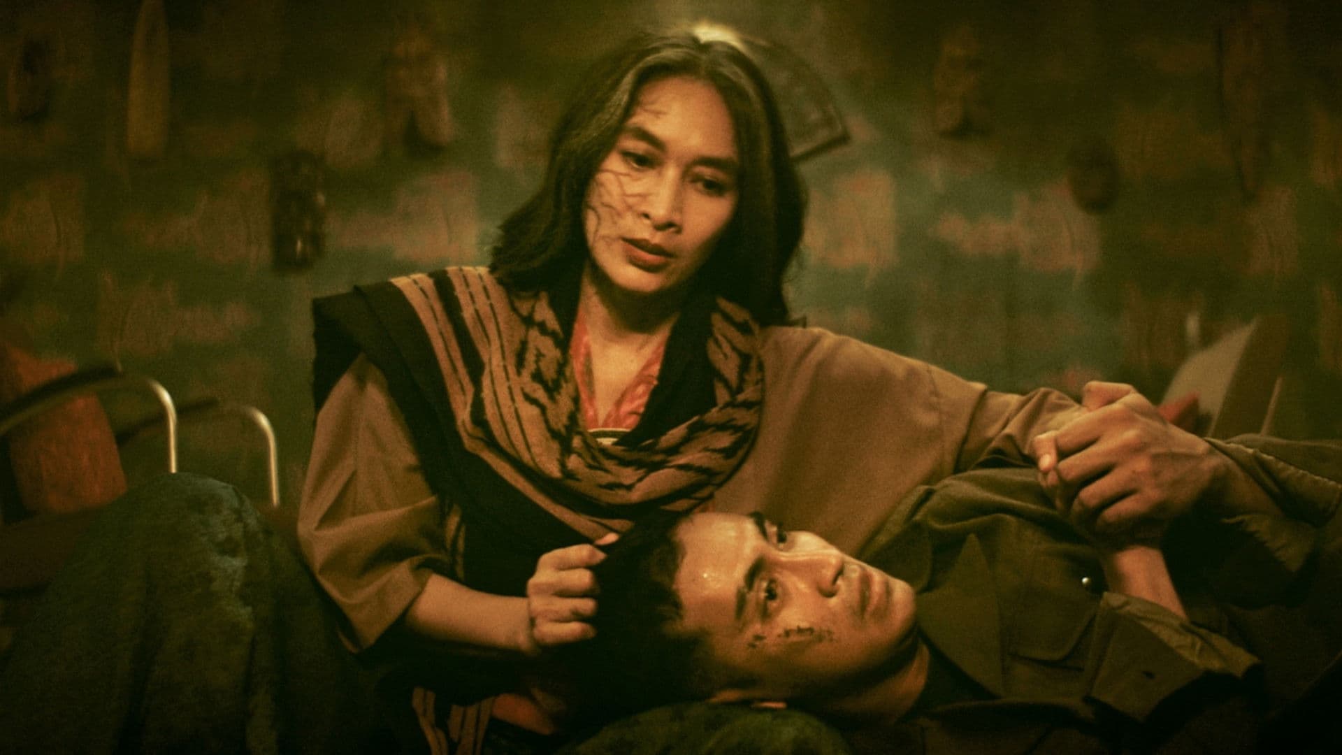 Poster backdrop for Guna Guna Istri Muda