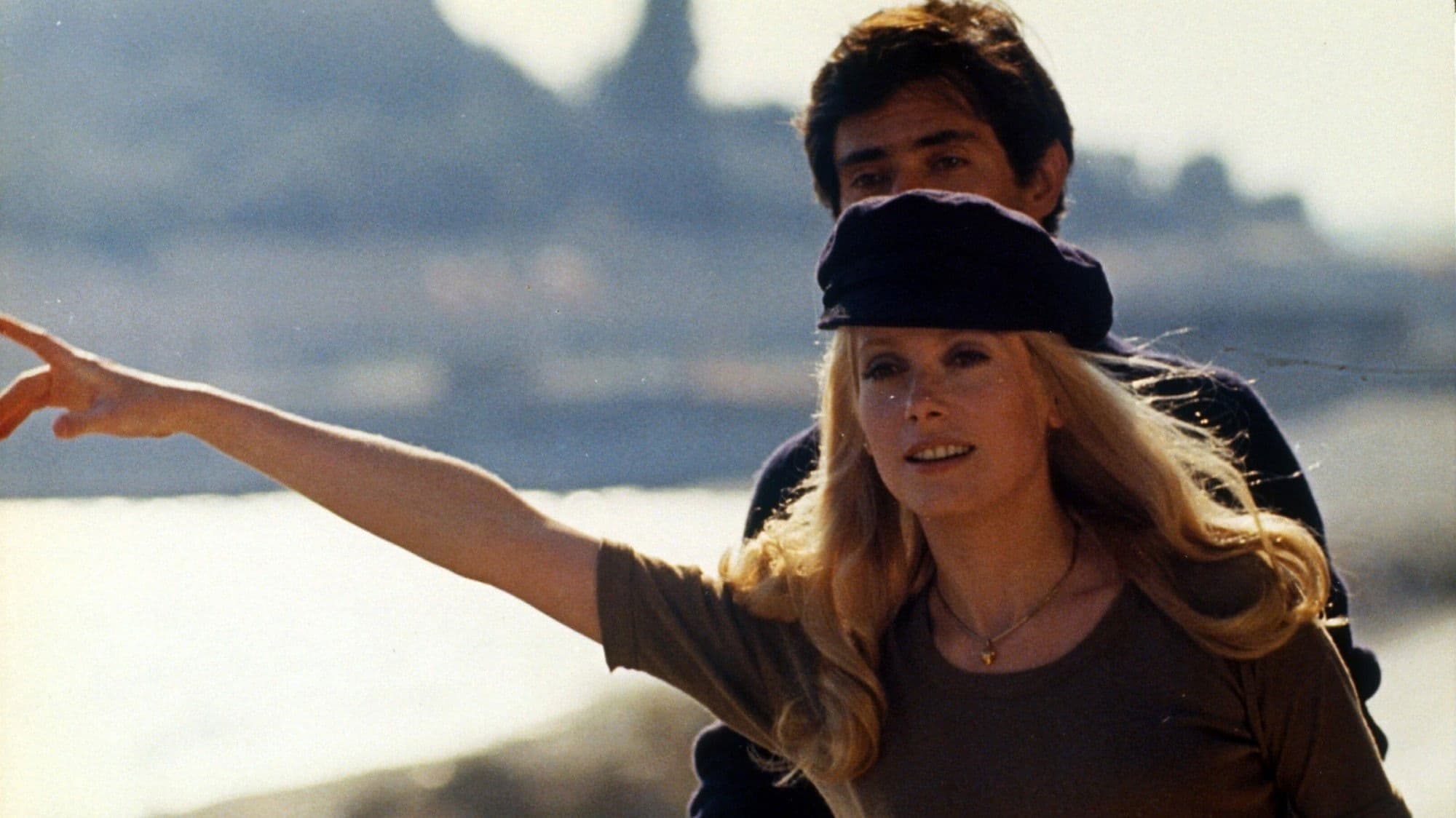 Poster backdrop for Manon 70