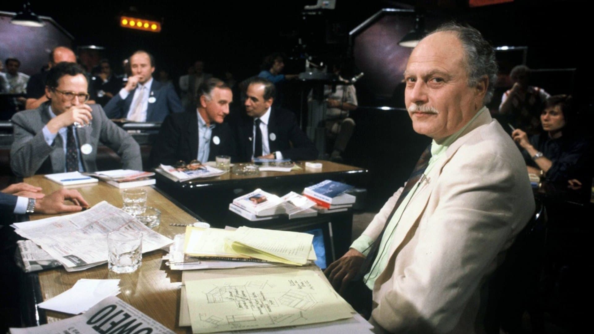 Poster backdrop for Droit de Réponse