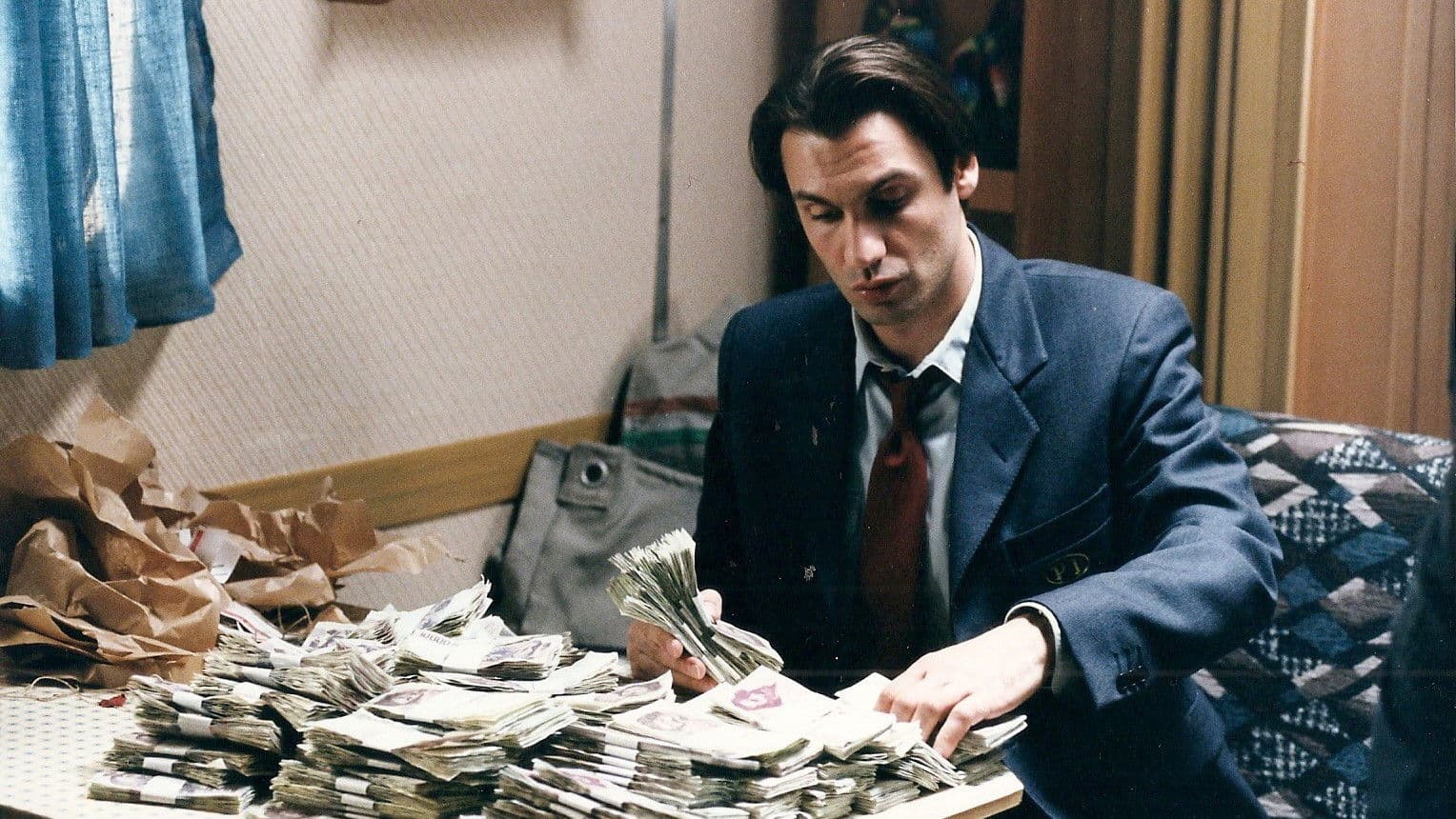 Poster backdrop for Qui non è il paradiso