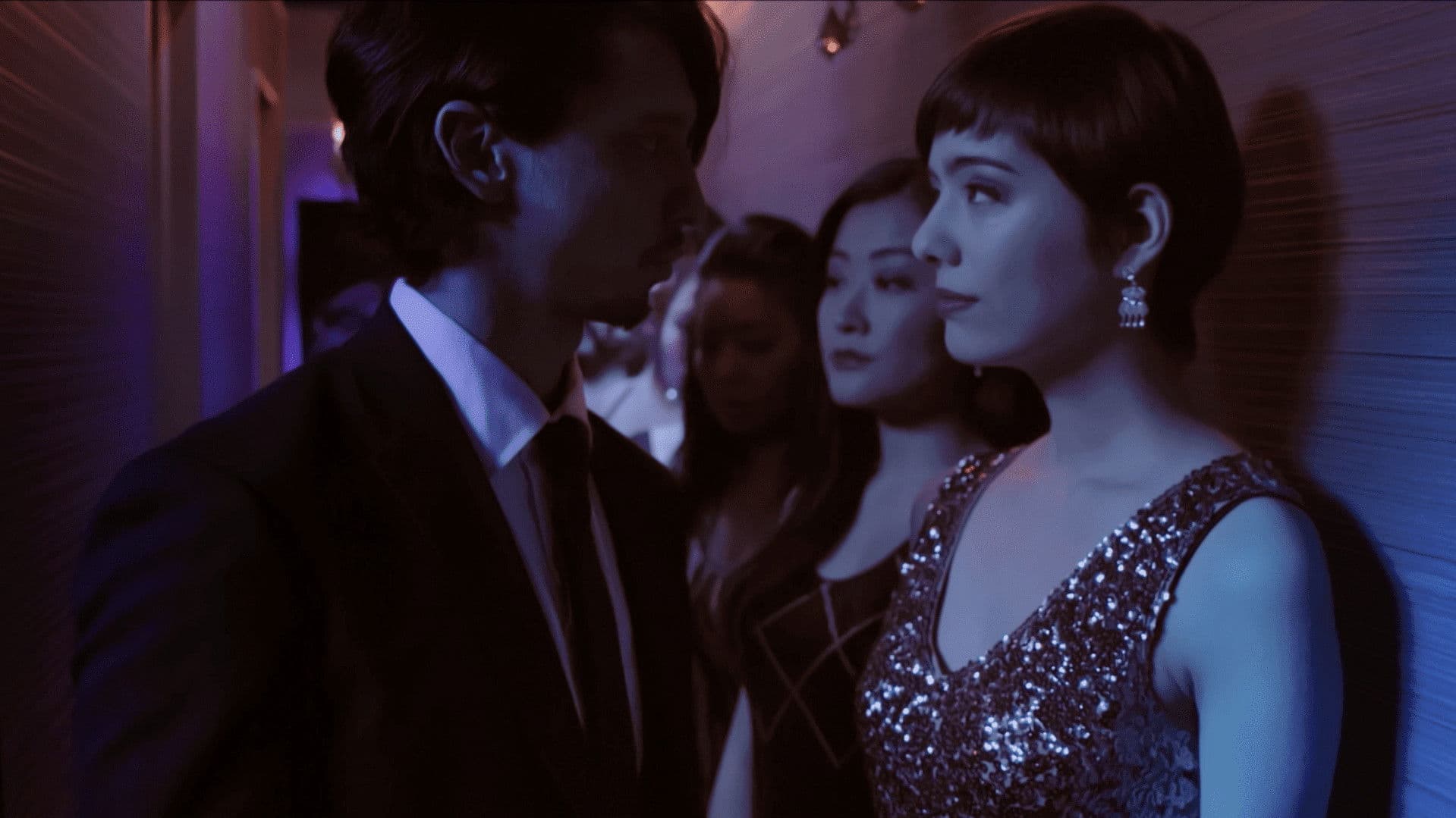 Poster backdrop for Maki