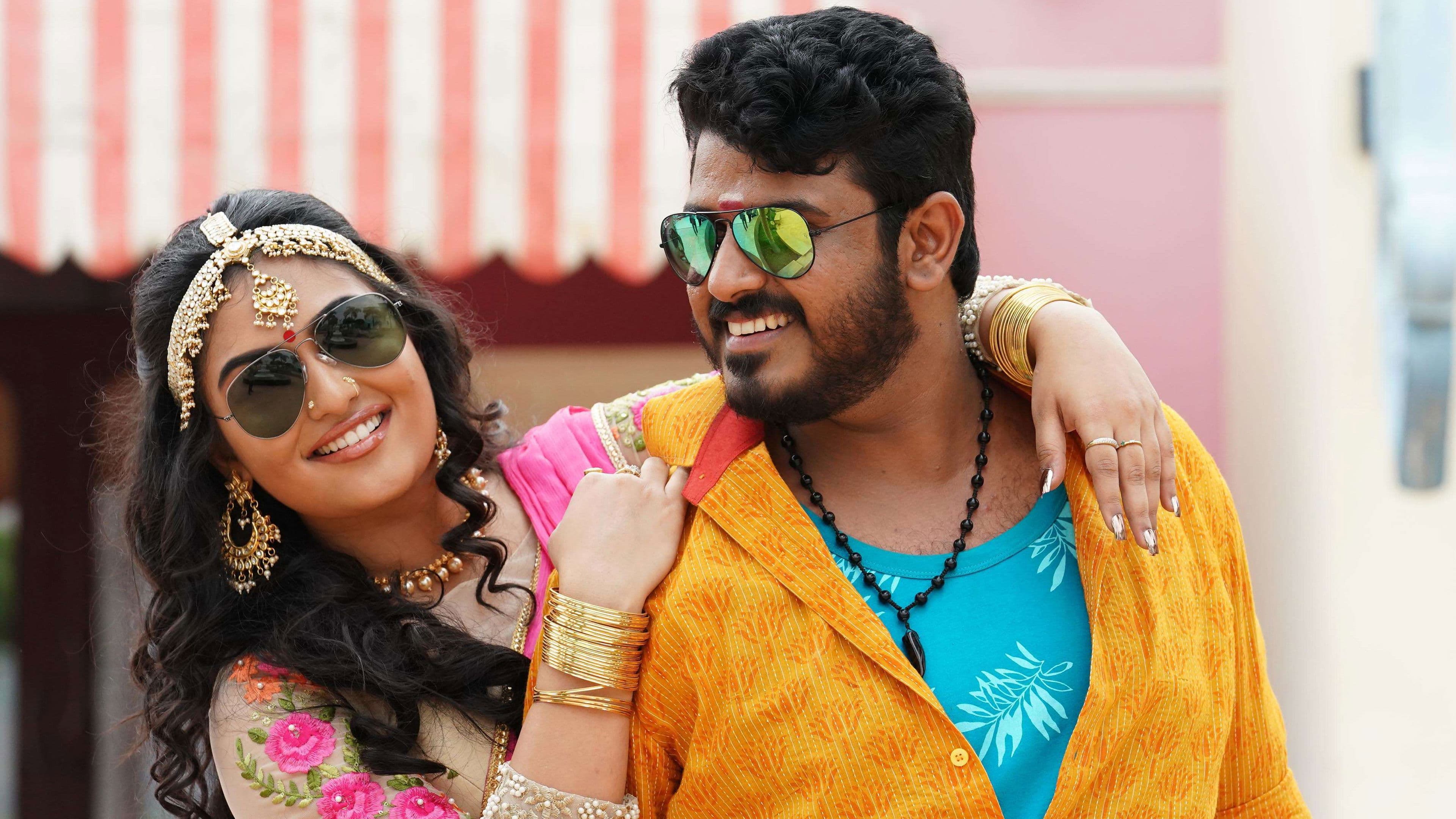 Poster backdrop for Oru Pazhaya Bomb Kadha