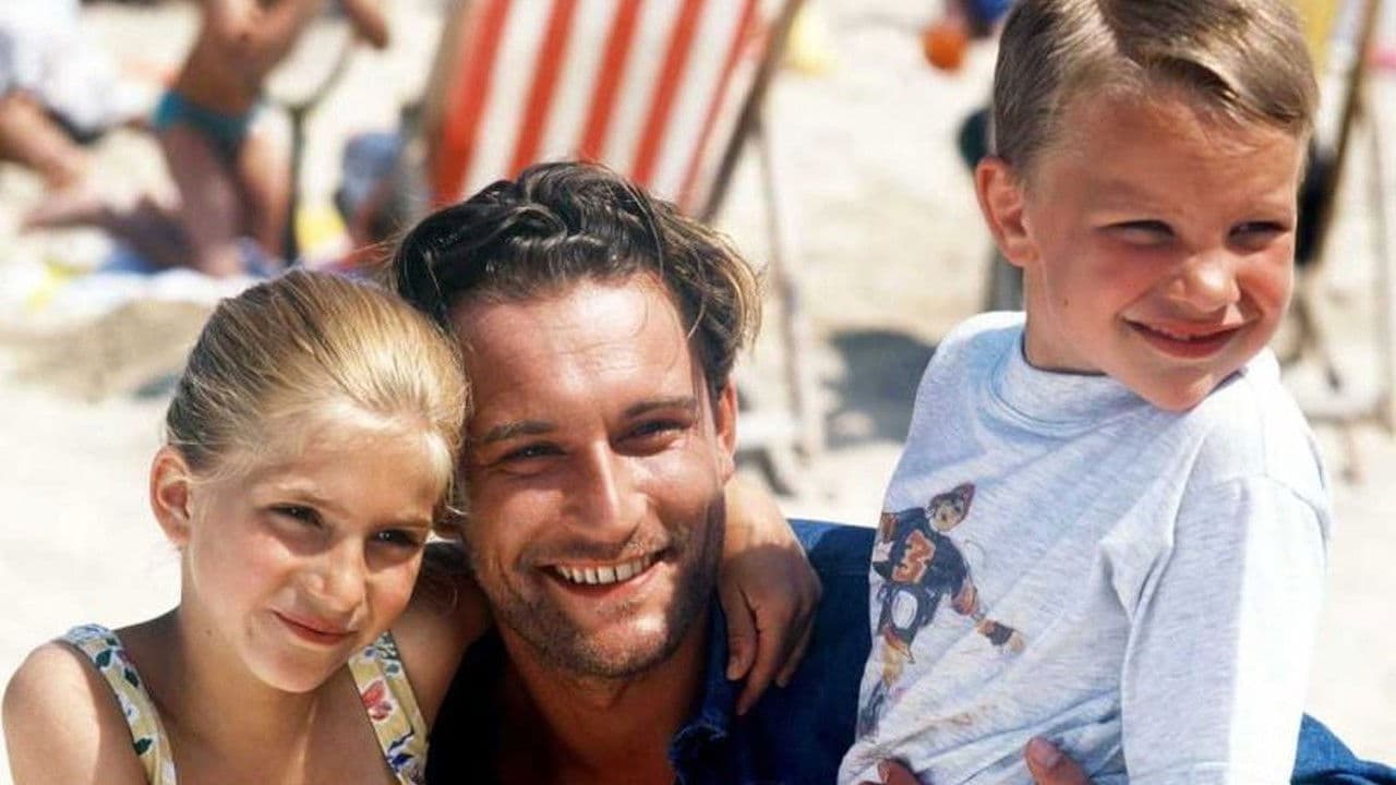 Poster backdrop for Rosamunde Pilcher: Sommer am Meer