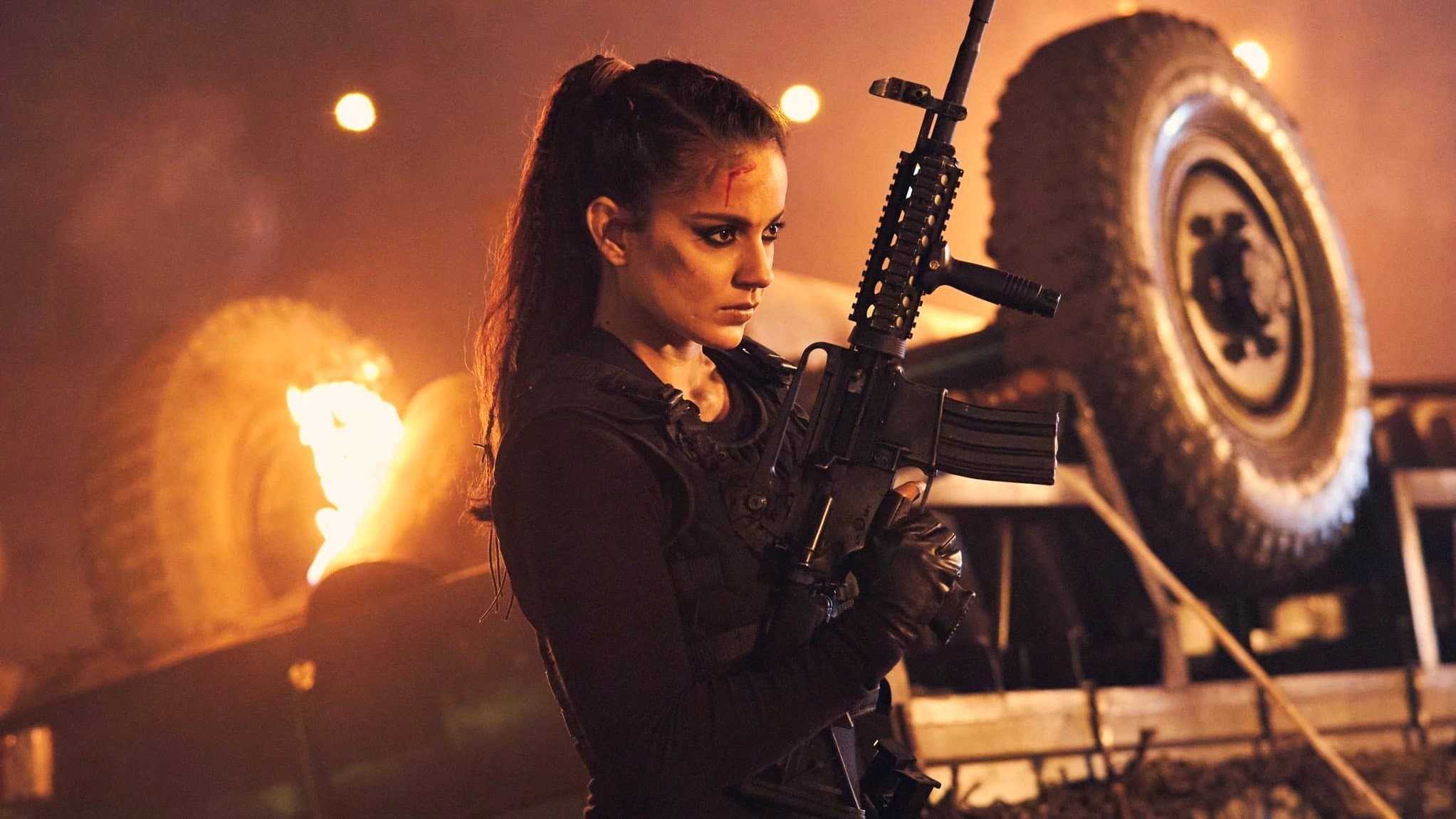 Poster backdrop for Dhaakad