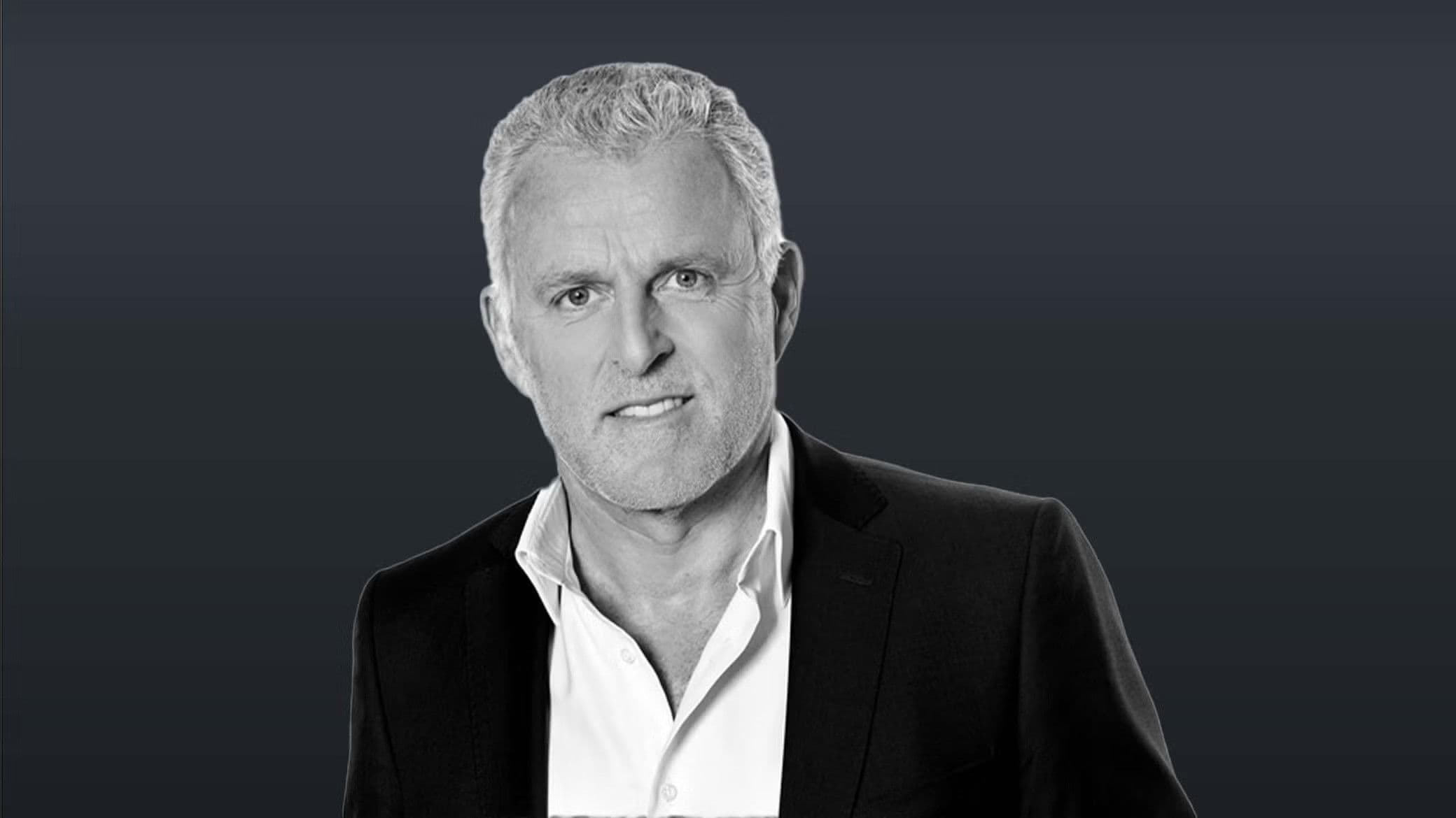 Poster backdrop for Peter R. De Vries: On bended knee is no way to be free