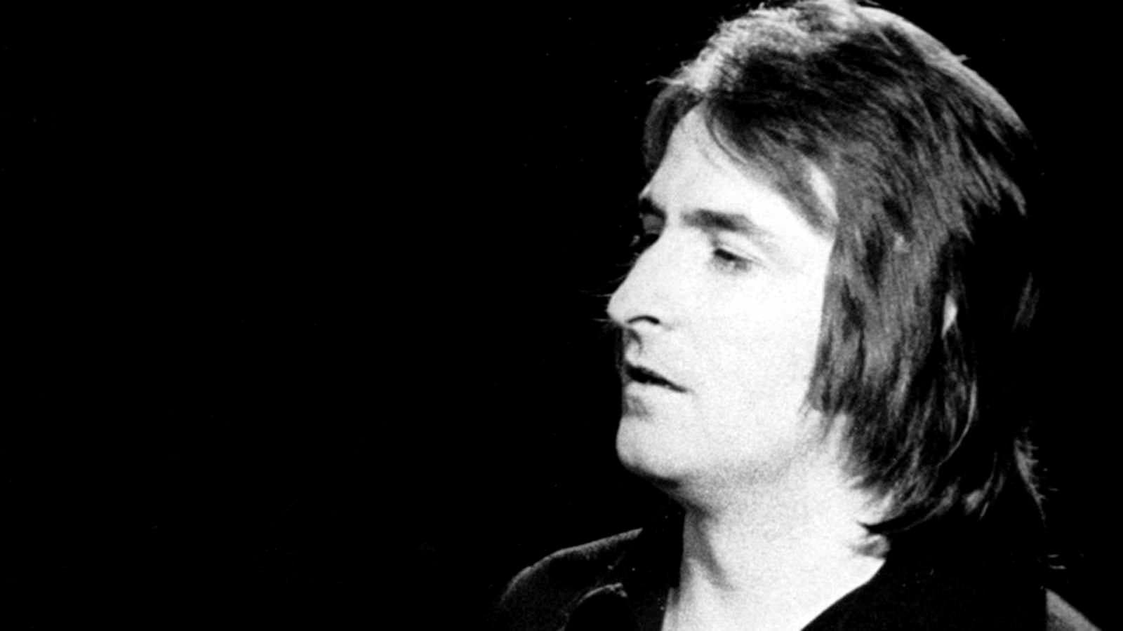 Poster backdrop for Nino Bravo: vivir