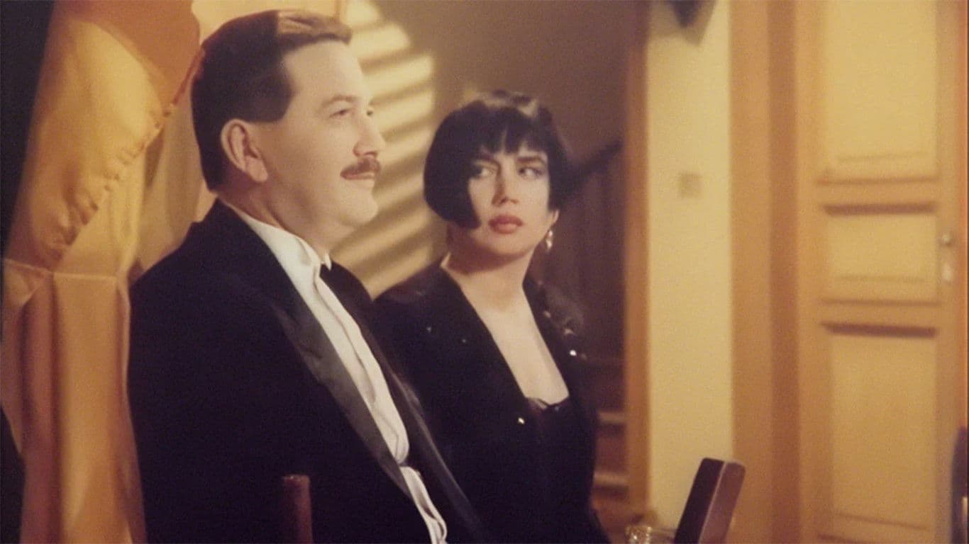 Poster backdrop for Büyük Yalnızlık