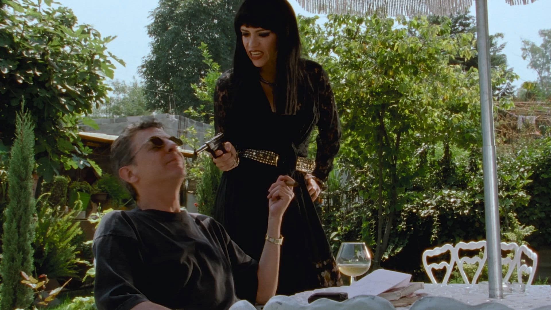 Poster backdrop for El fotógrafo callejero