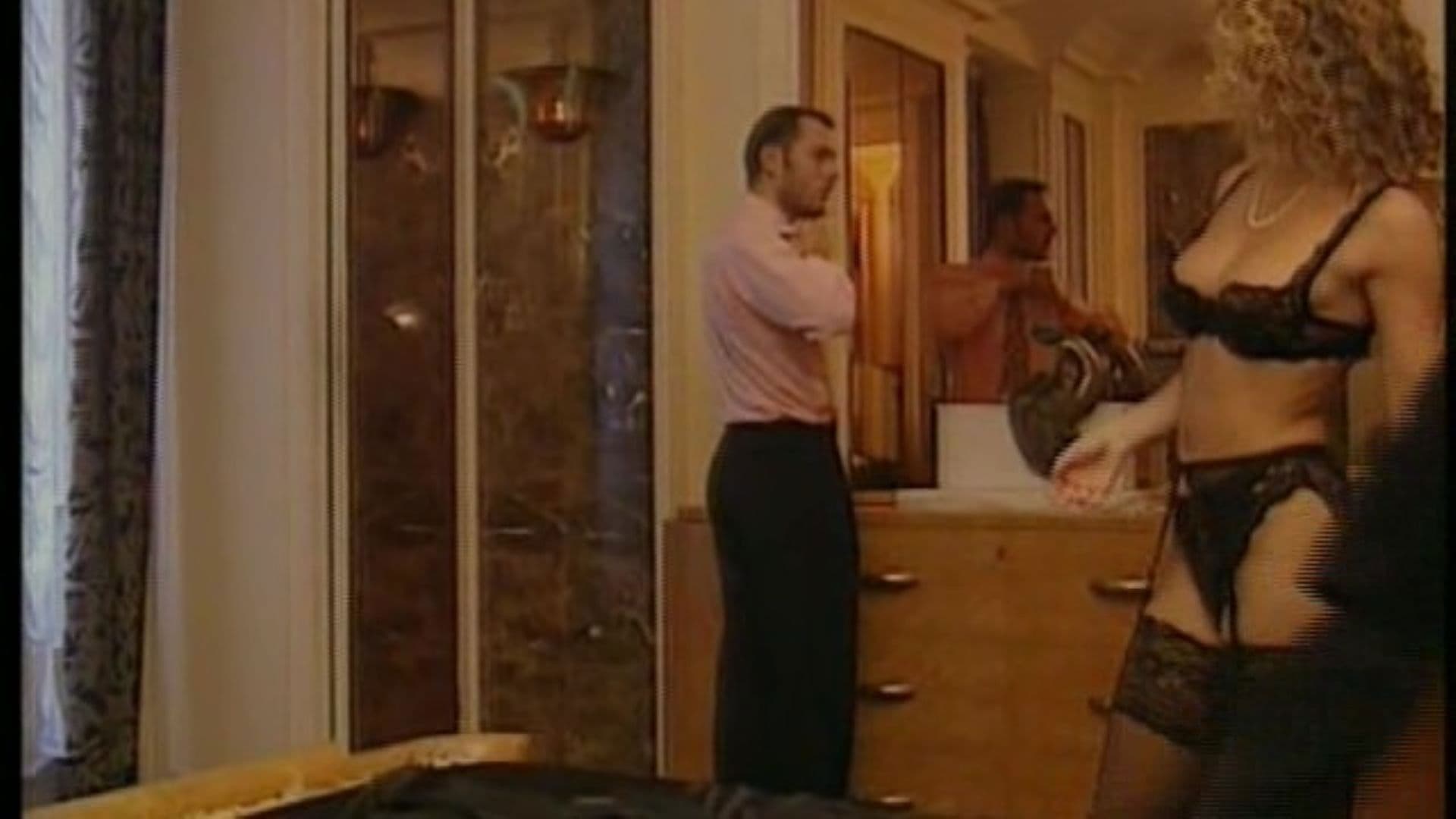 Poster backdrop for Tout le monde dit oui