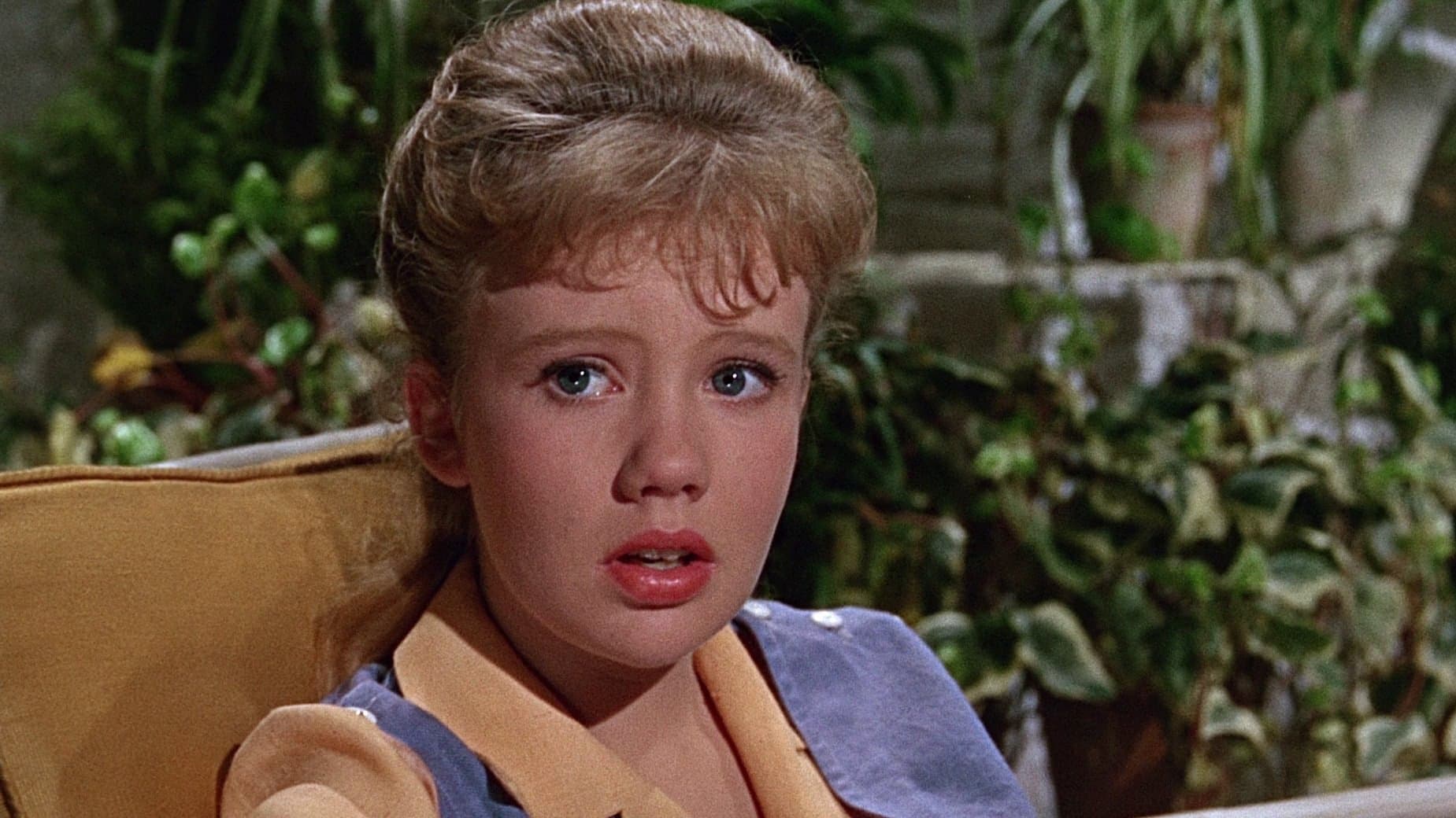 Poster backdrop for The Chalk Garden