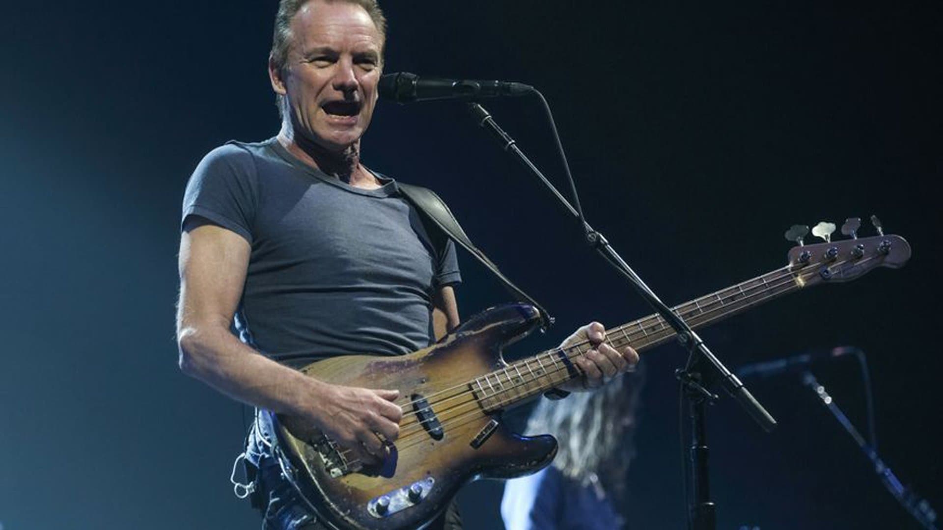 Poster backdrop for Sting: Live at the Olympia Paris