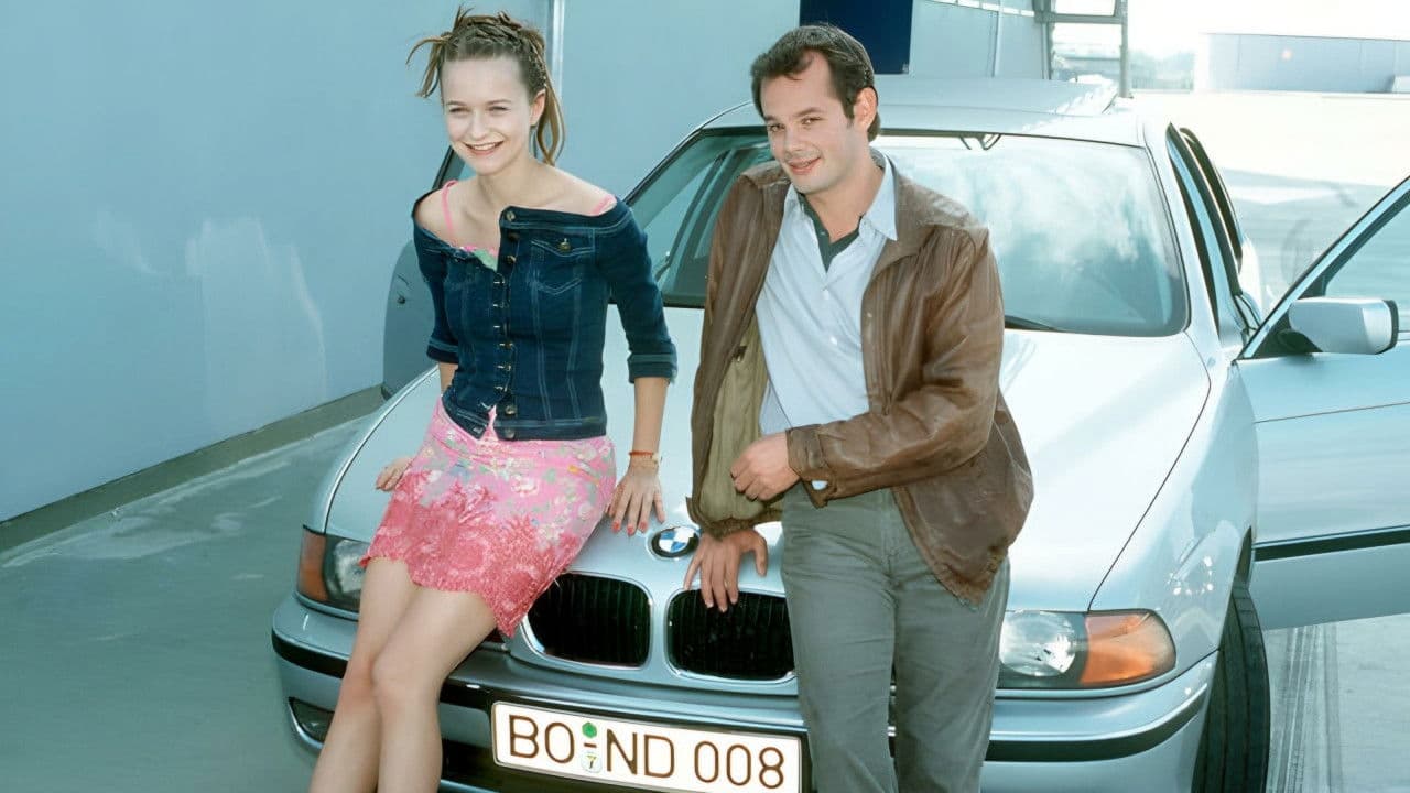 Poster backdrop for 008 - Agent wider Willen