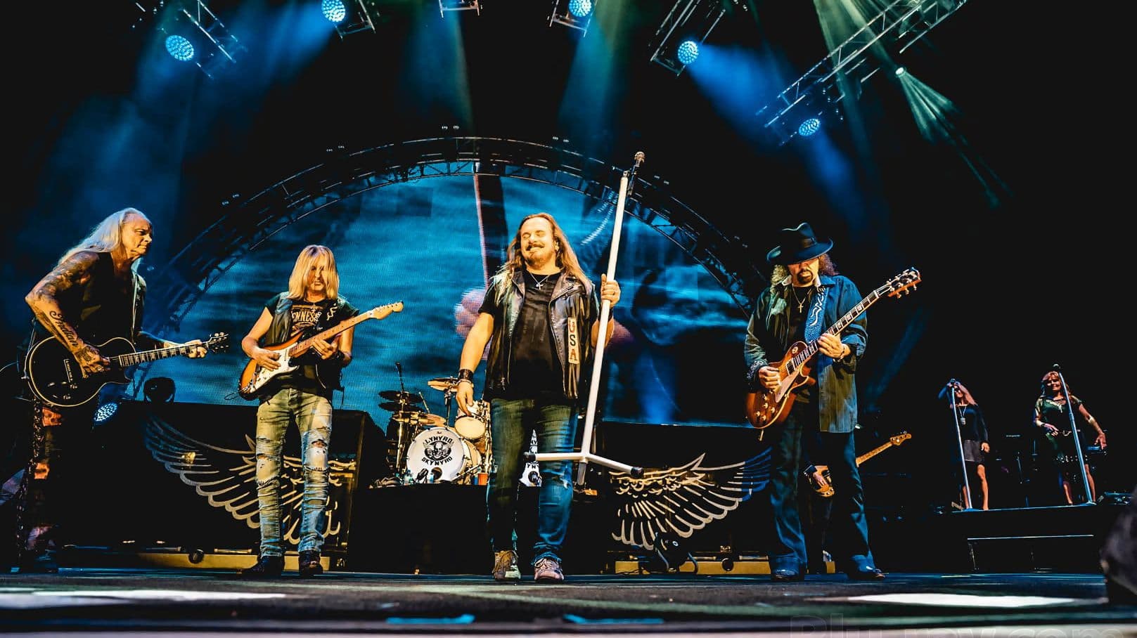 Poster backdrop for Lynyrd Skynyrd: Last of the Street Survivors Farewell Tour Lyve!