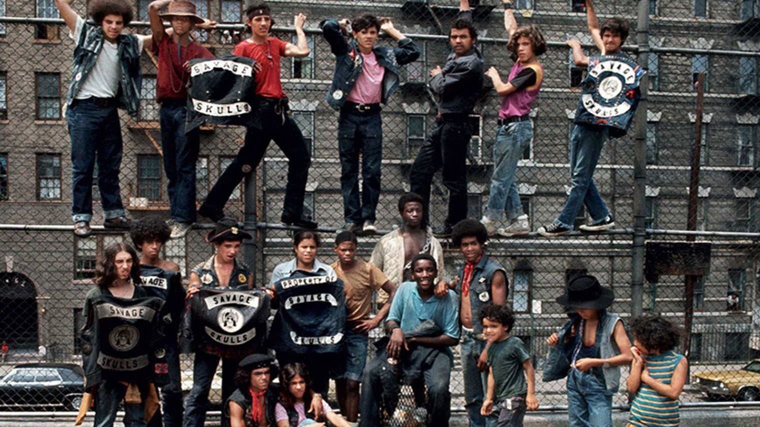 Poster backdrop for 80 Blocks from Tiffany's