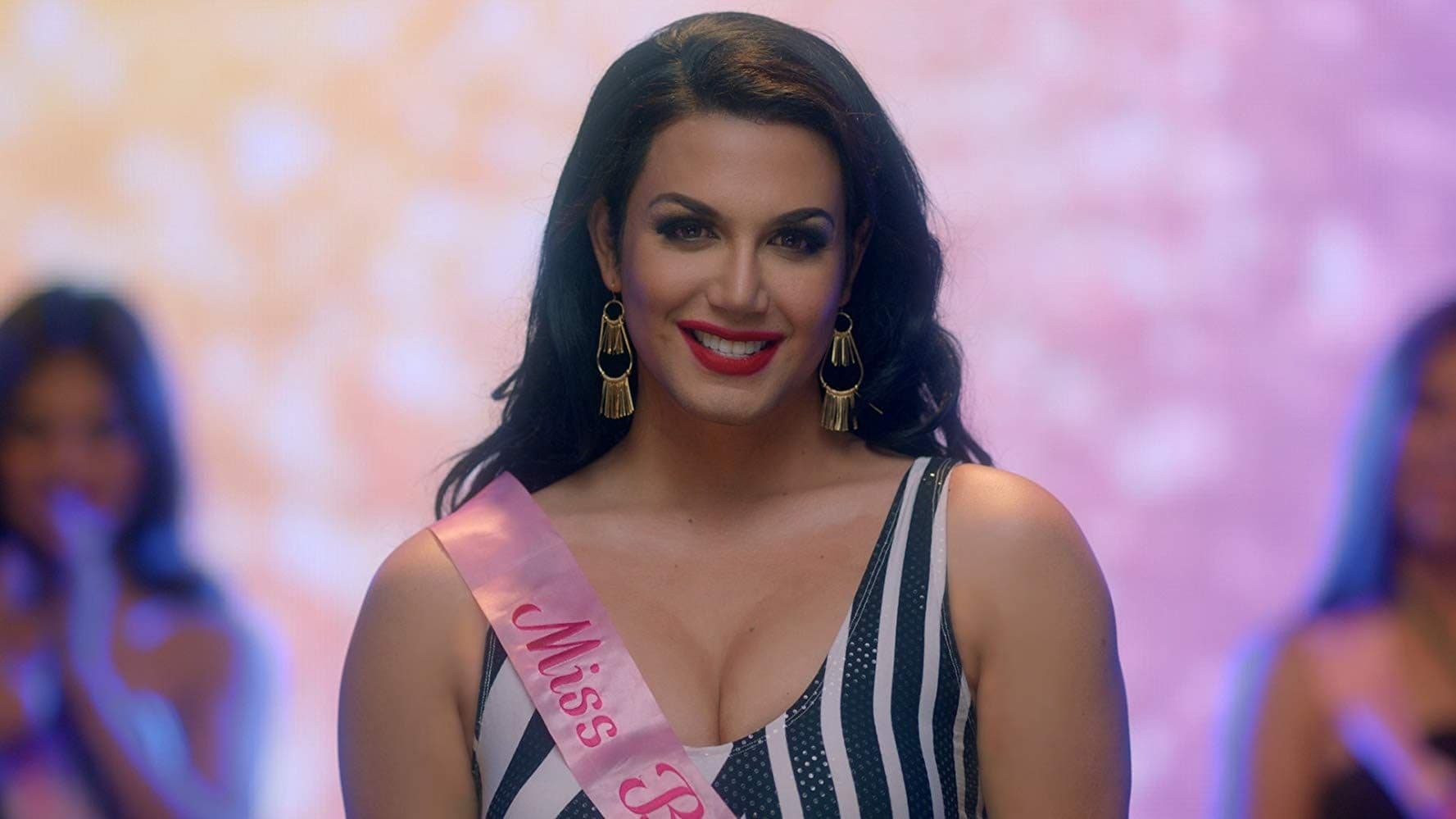 Poster backdrop for Die Beautiful