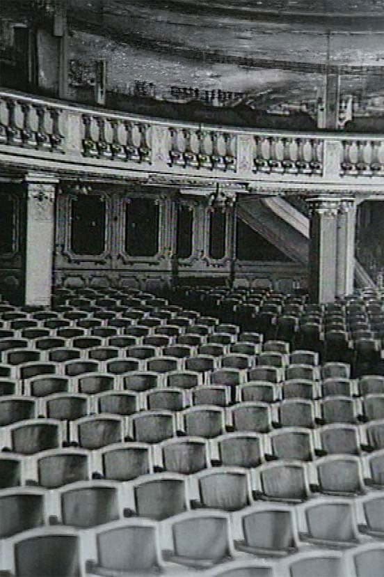 Poster backdrop for Du Salon indien au multiplexe