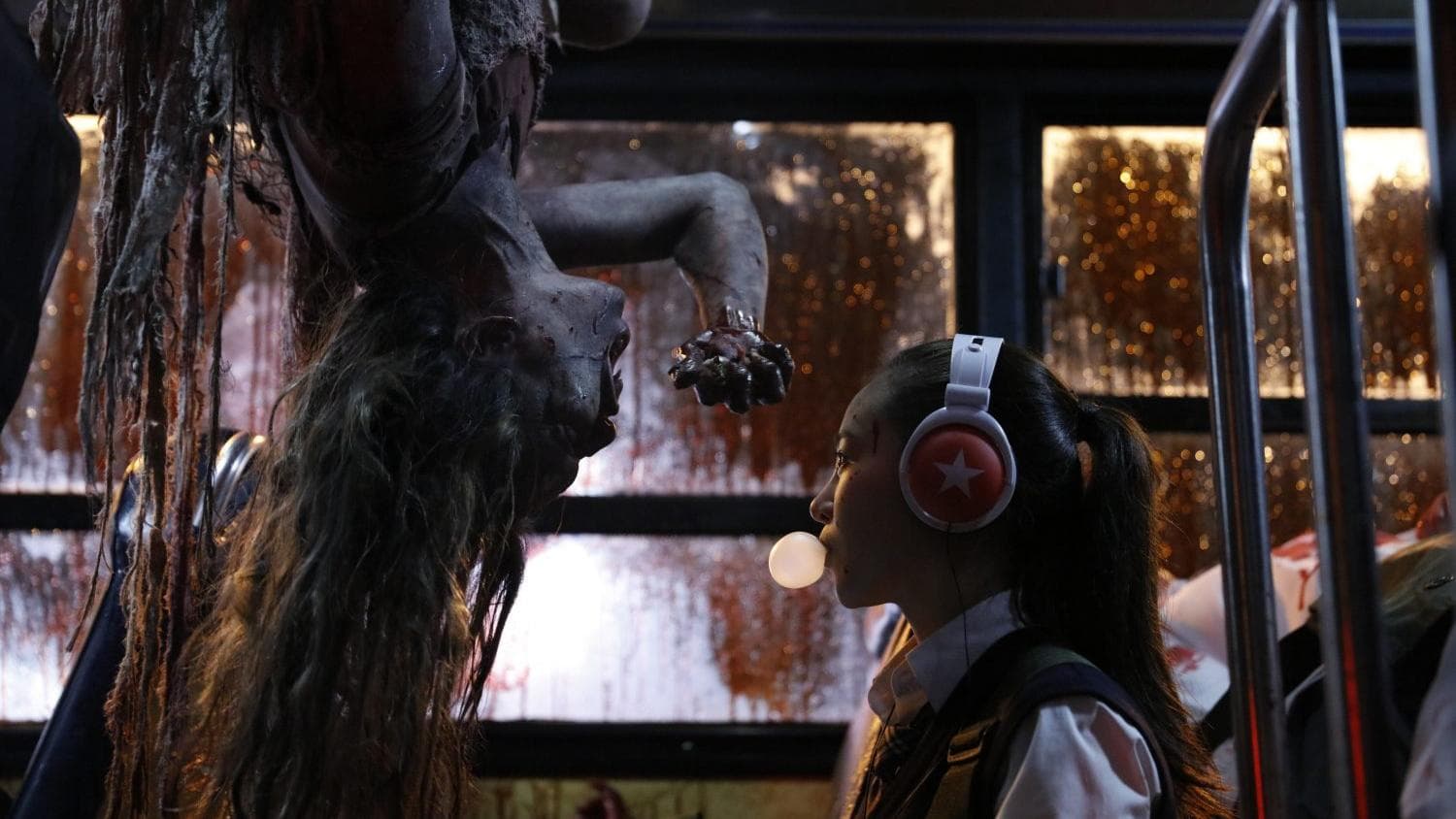 Poster backdrop for Mon Mon Mon Monsters