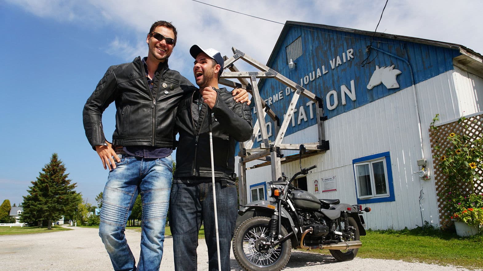 Poster backdrop for Point de vue