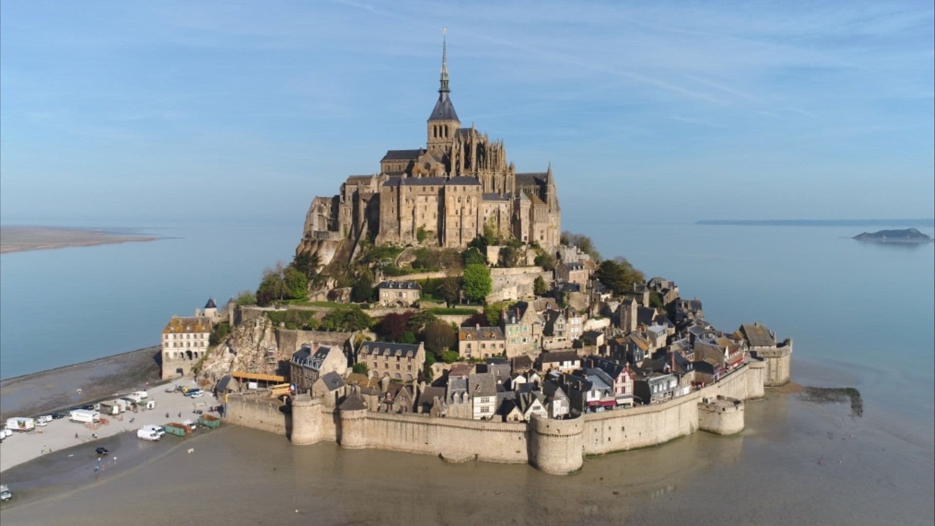 Poster backdrop for Mont Saint-Michel: The Enigmatic Labyrinth