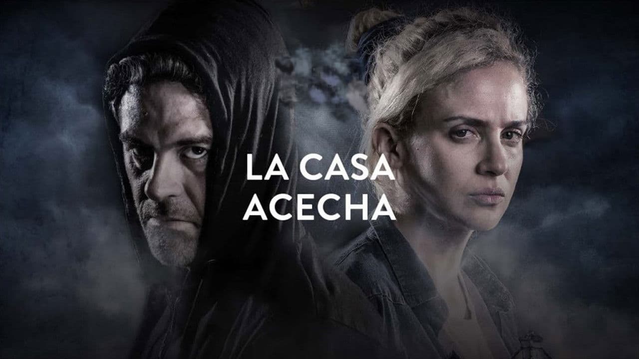 Poster backdrop for La casa acecha