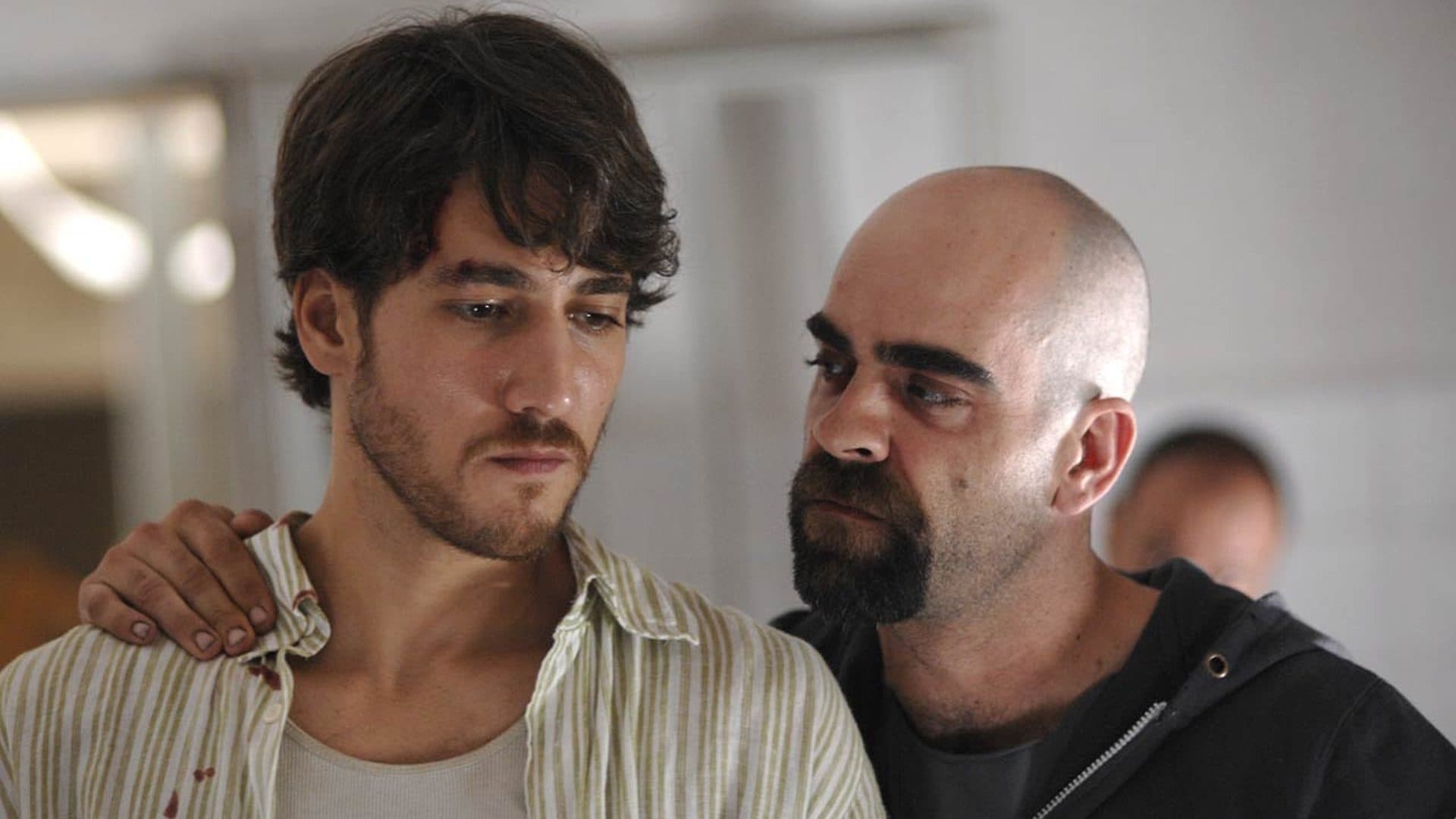 Poster backdrop for Cell 211