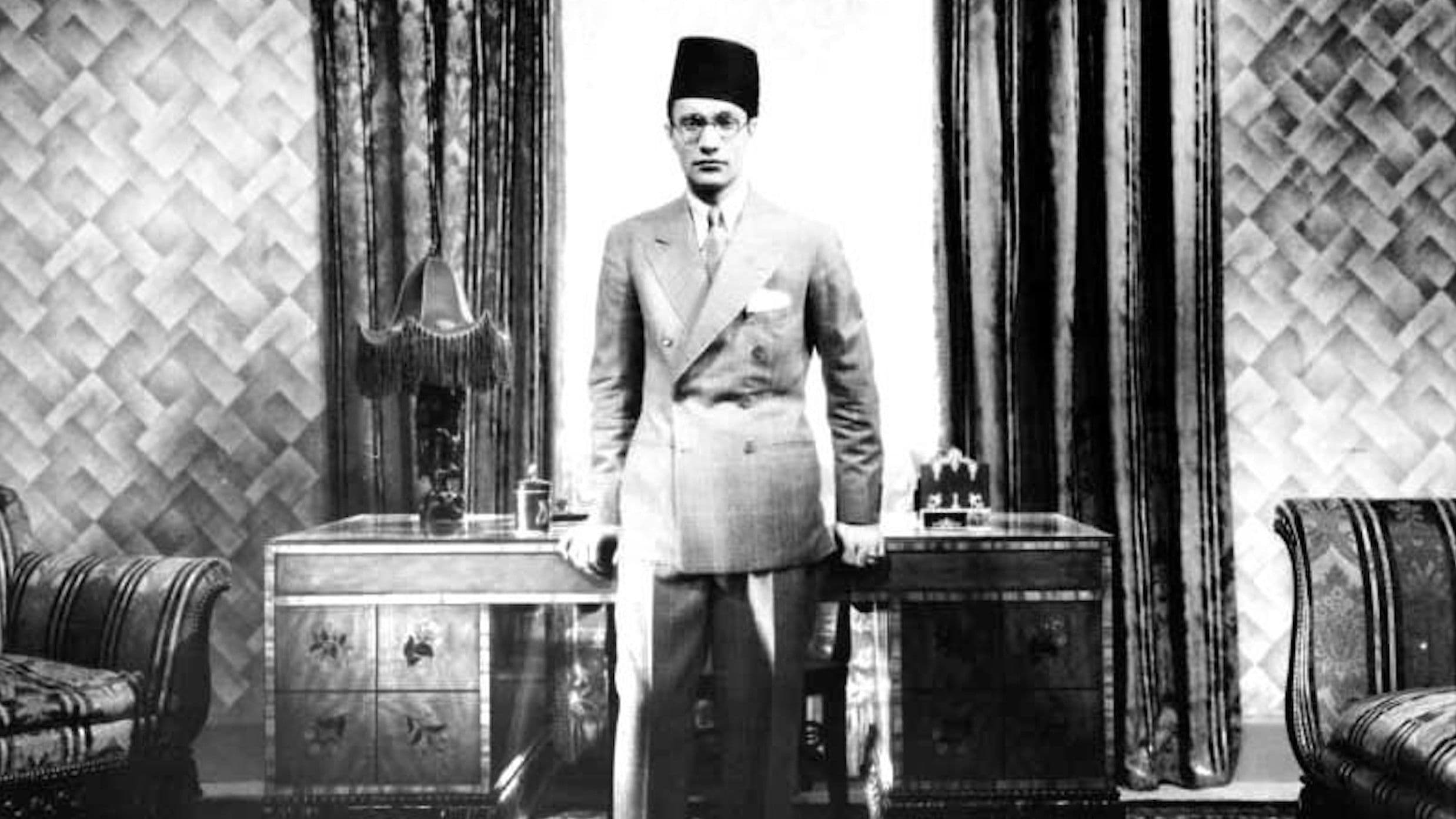 Poster backdrop for Long Live Love!