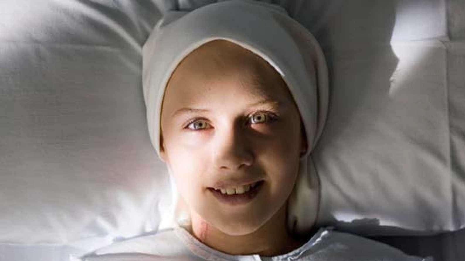 Poster backdrop for Camino