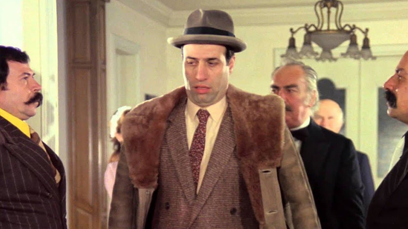 Poster backdrop for Çarıklı Milyoner