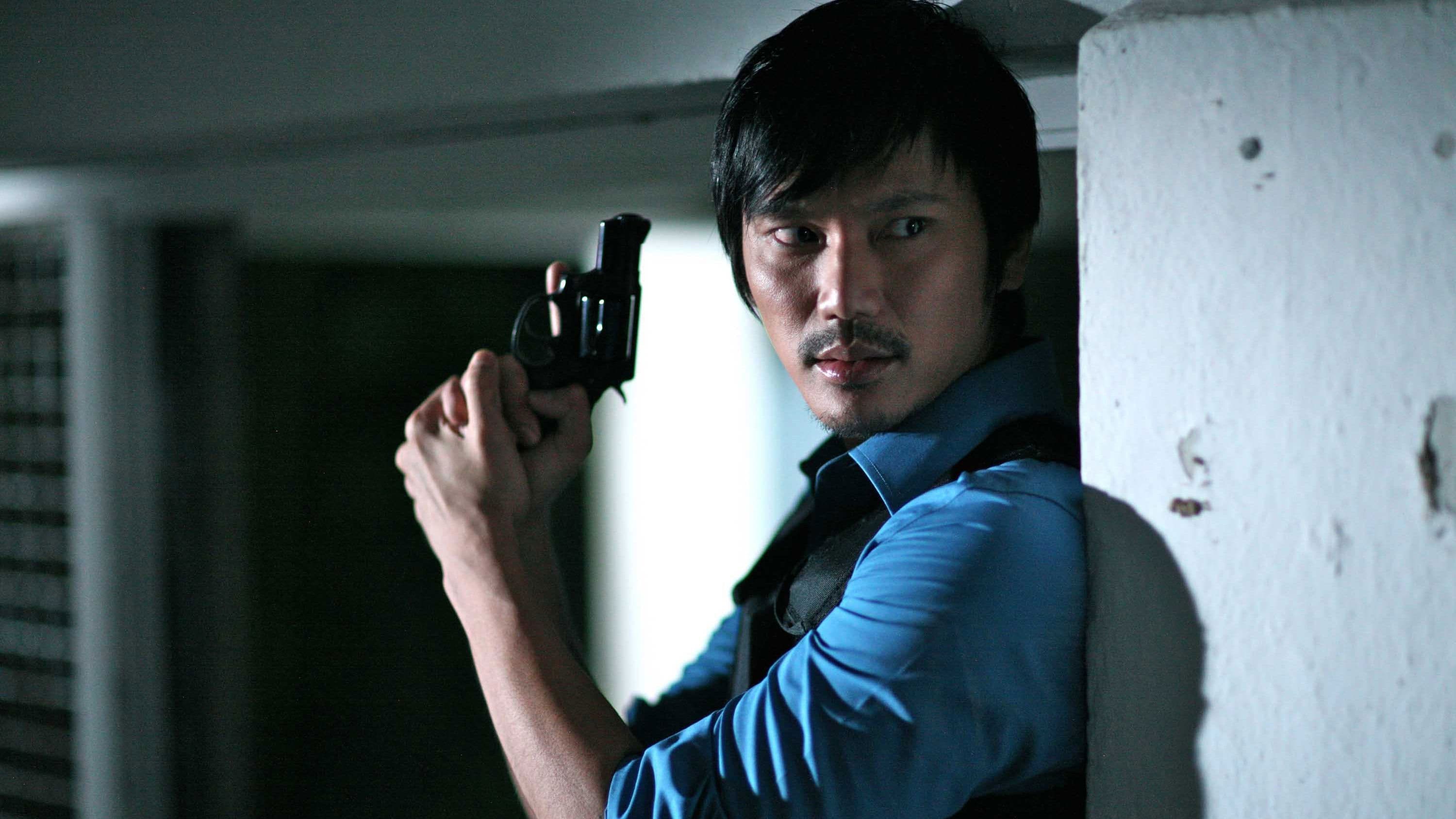 Poster backdrop for Blood Ties