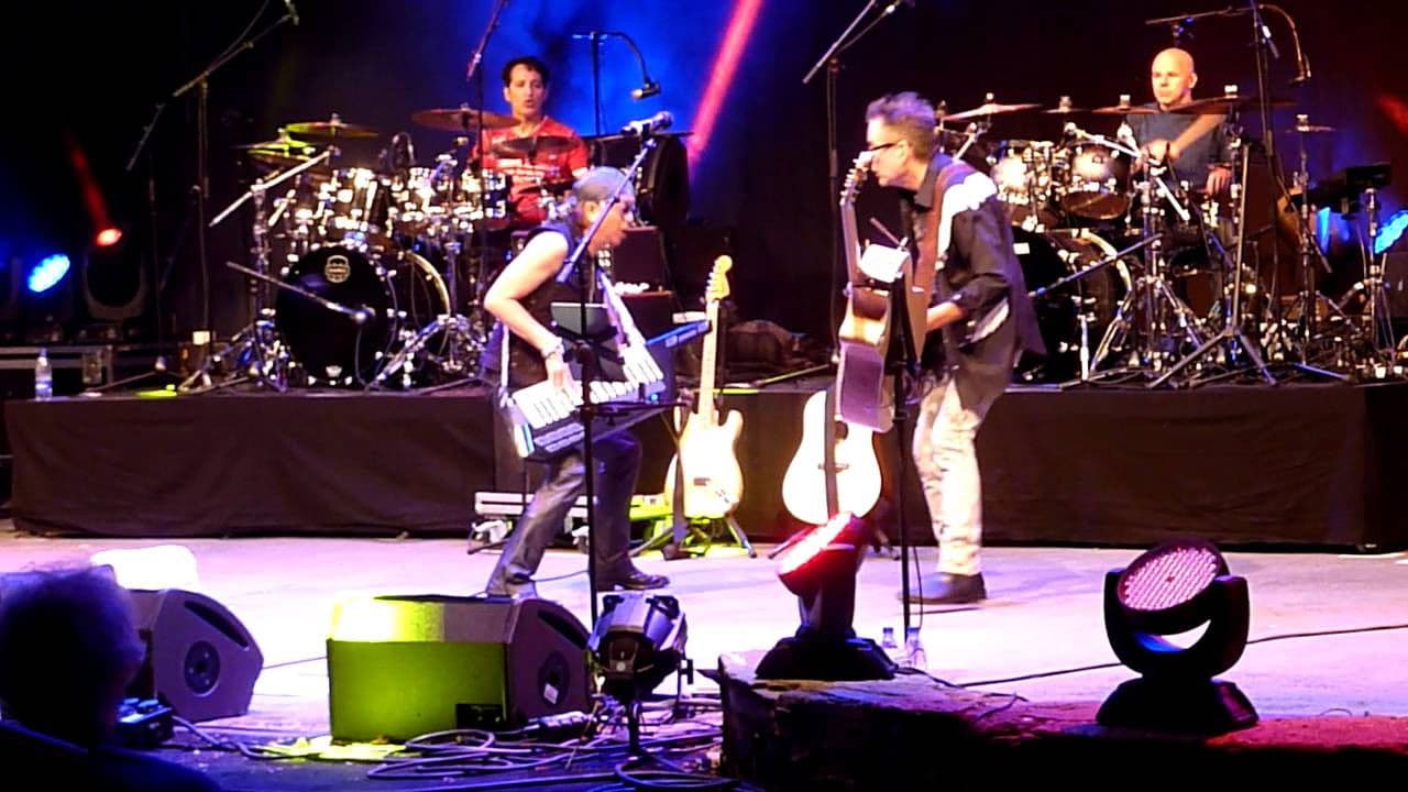 Poster backdrop for Spock's Beard - Don't Try This Anywhere!