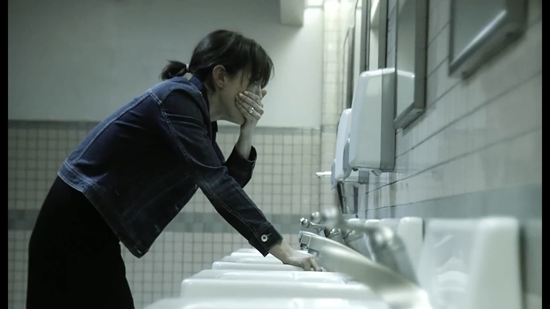 Poster backdrop for Earthling